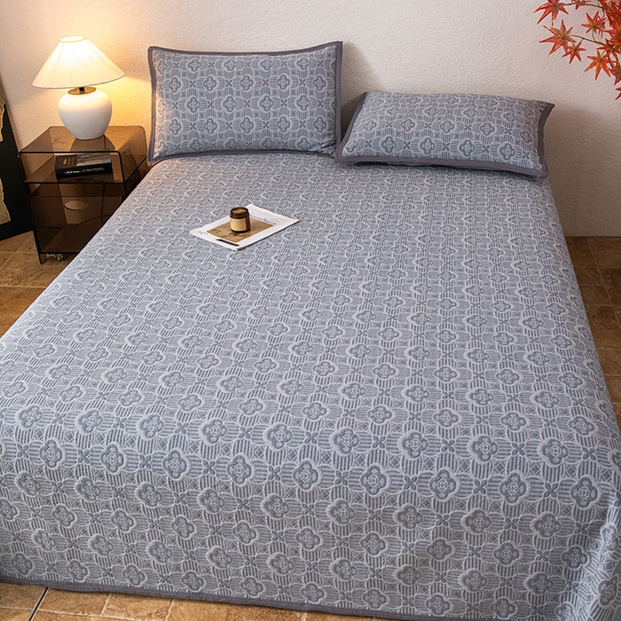 91家纺网 家纺一手货源 找家纺 萌飞 2025新款A类三层纱纱布毛巾被床盖 可丽之彩-墨黑