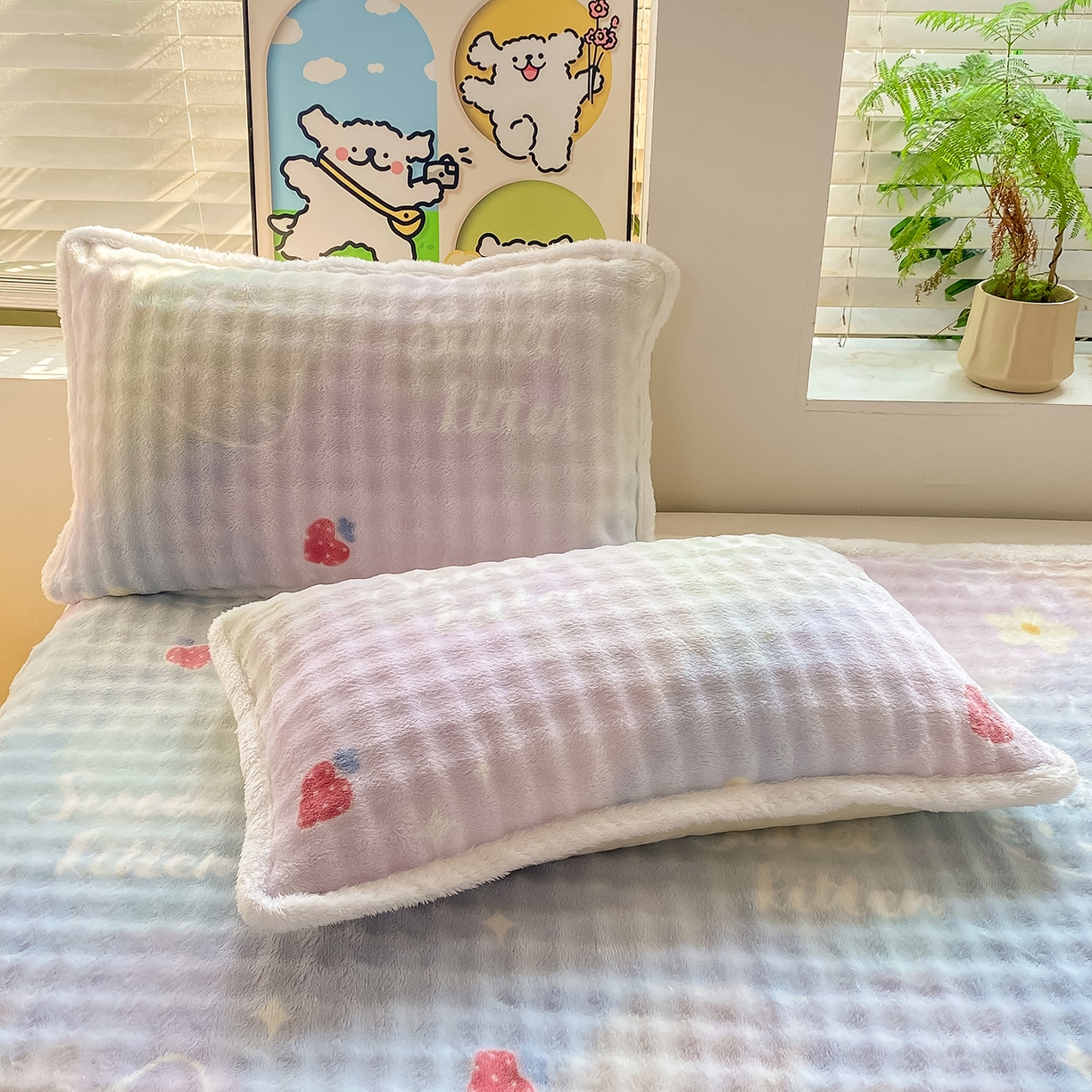 91家纺网 家纺一手货源 找家纺 眠势力 2025新款暖绒泡泡床单冬季保暖被单牛奶绒床单罩 草莓KT【暖绒泡泡床单】