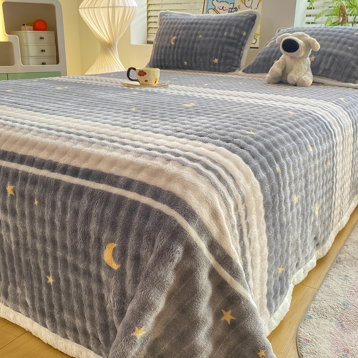 91家纺网 家纺一手货源 找家纺 眠势力 2025新款暖绒泡泡床单冬季保暖被单牛奶绒床单罩 繁星【暖绒泡泡床单】