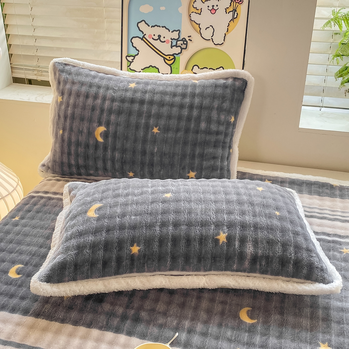 91家纺网 家纺一手货源 找家纺 眠势力 2025新款暖绒泡泡床单冬季保暖被单牛奶绒床单罩 繁星【暖绒泡泡床单】