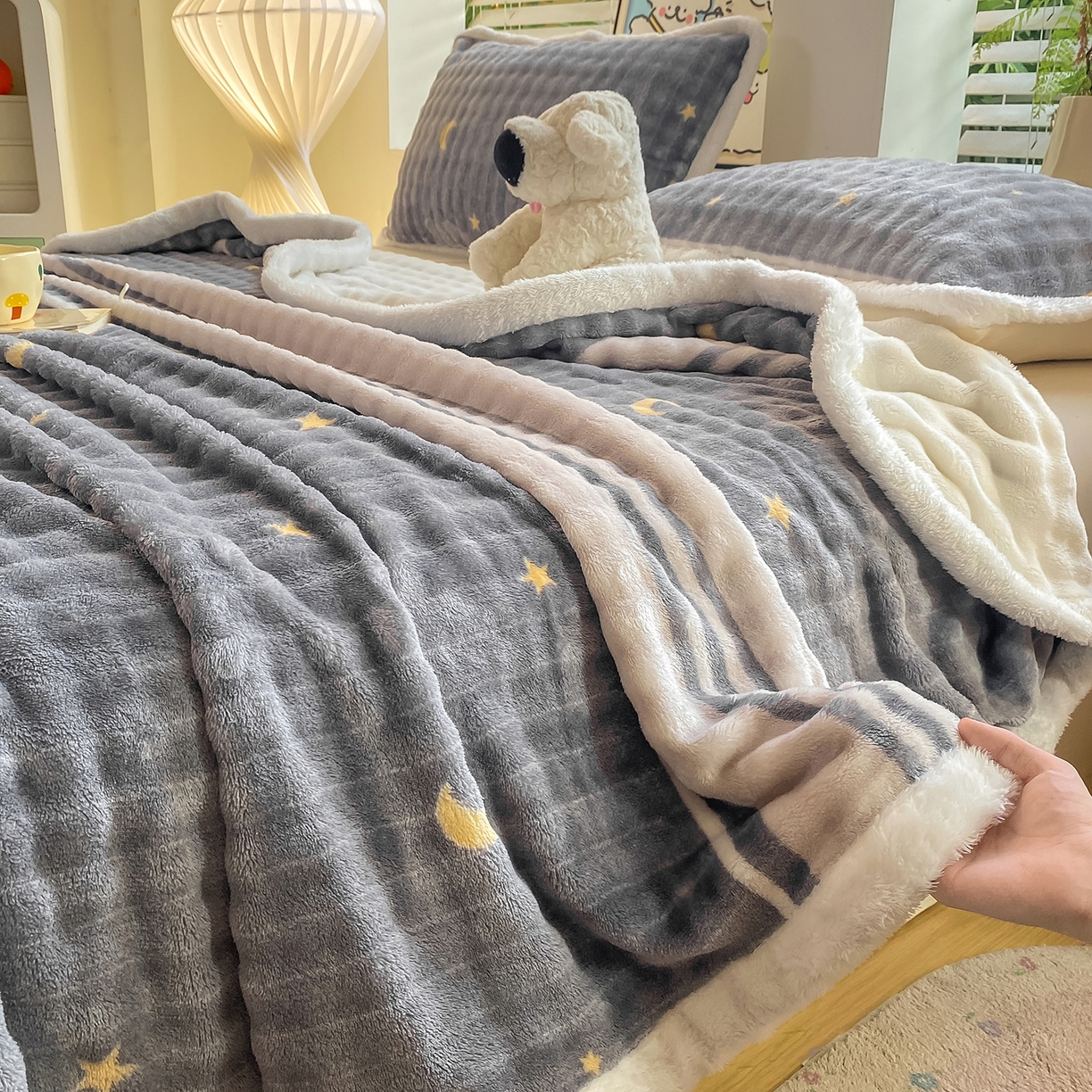 91家纺网 家纺一手货源 找家纺 眠势力 2025新款暖绒泡泡床单冬季保暖被单牛奶绒床单罩 繁星【暖绒泡泡床单】