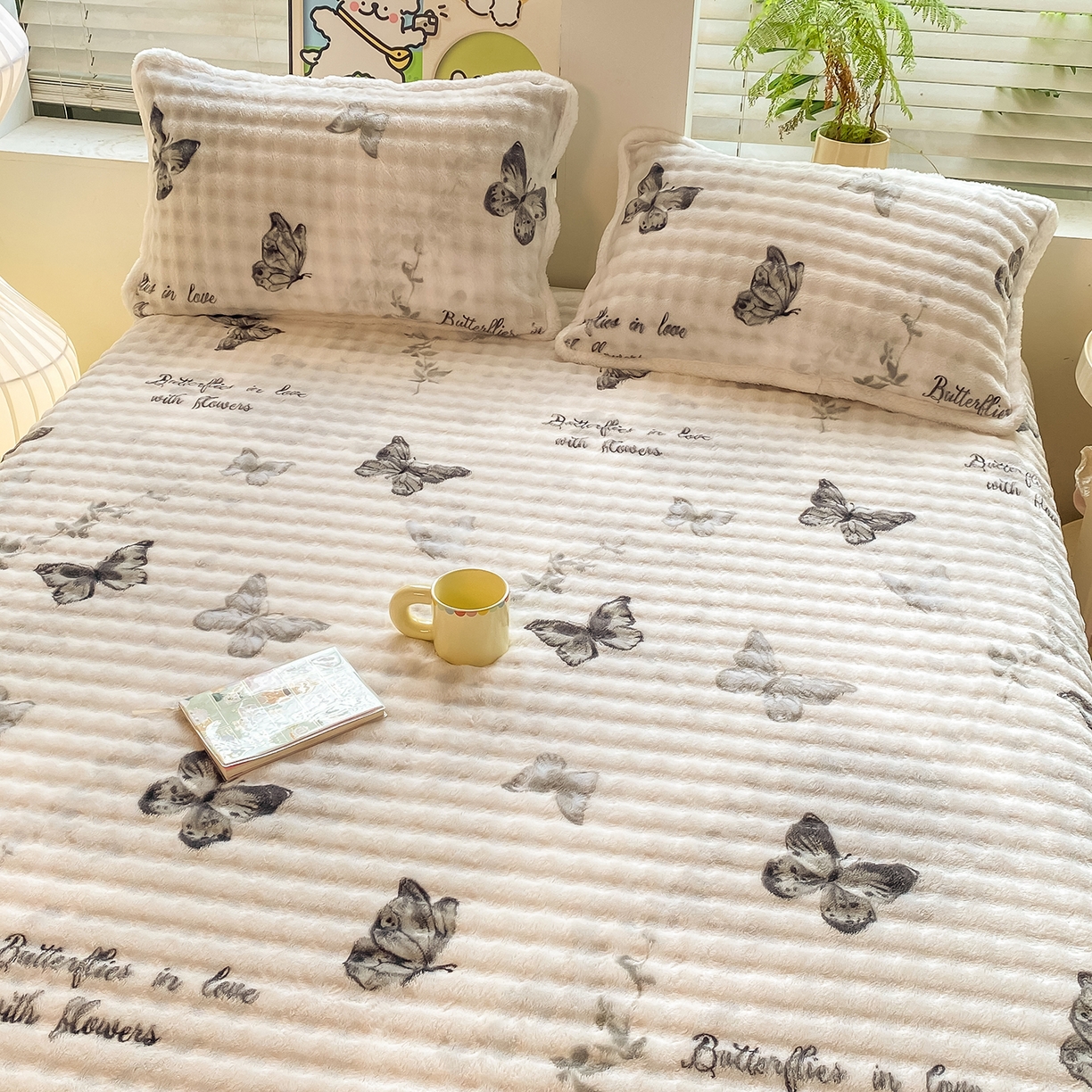 91家纺网 家纺一手货源 找家纺 眠势力 2025新款暖绒泡泡床单冬季保暖被单牛奶绒床单罩 蝴蝶梦境【暖绒泡泡床单】