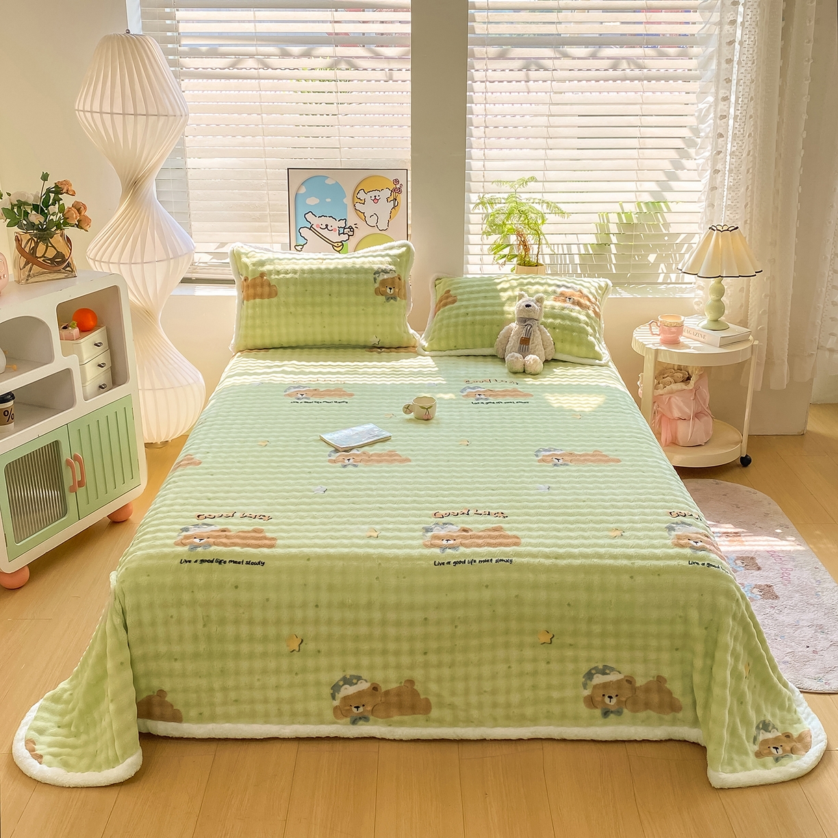 91家纺网 家纺一手货源 找家纺 眠势力 2025新款暖绒泡泡床单冬季保暖被单牛奶绒床单罩 帽子小熊【暖绒泡泡床单】