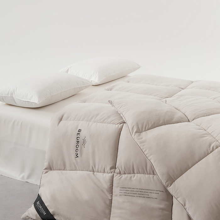 91家纺网 家纺一手货源 找家纺 境月枕芯坊 2025新款纯色云绒被被子被芯系列 云绒被浅灰