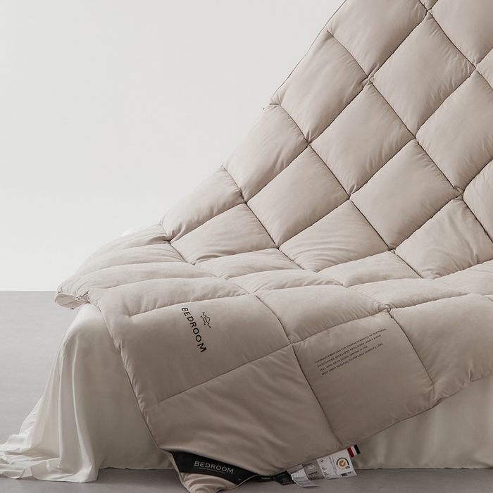 91家纺网 家纺一手货源 找家纺 境月枕芯坊 2025新款纯色云绒被被子被芯系列 组合图仅供展示不可下单