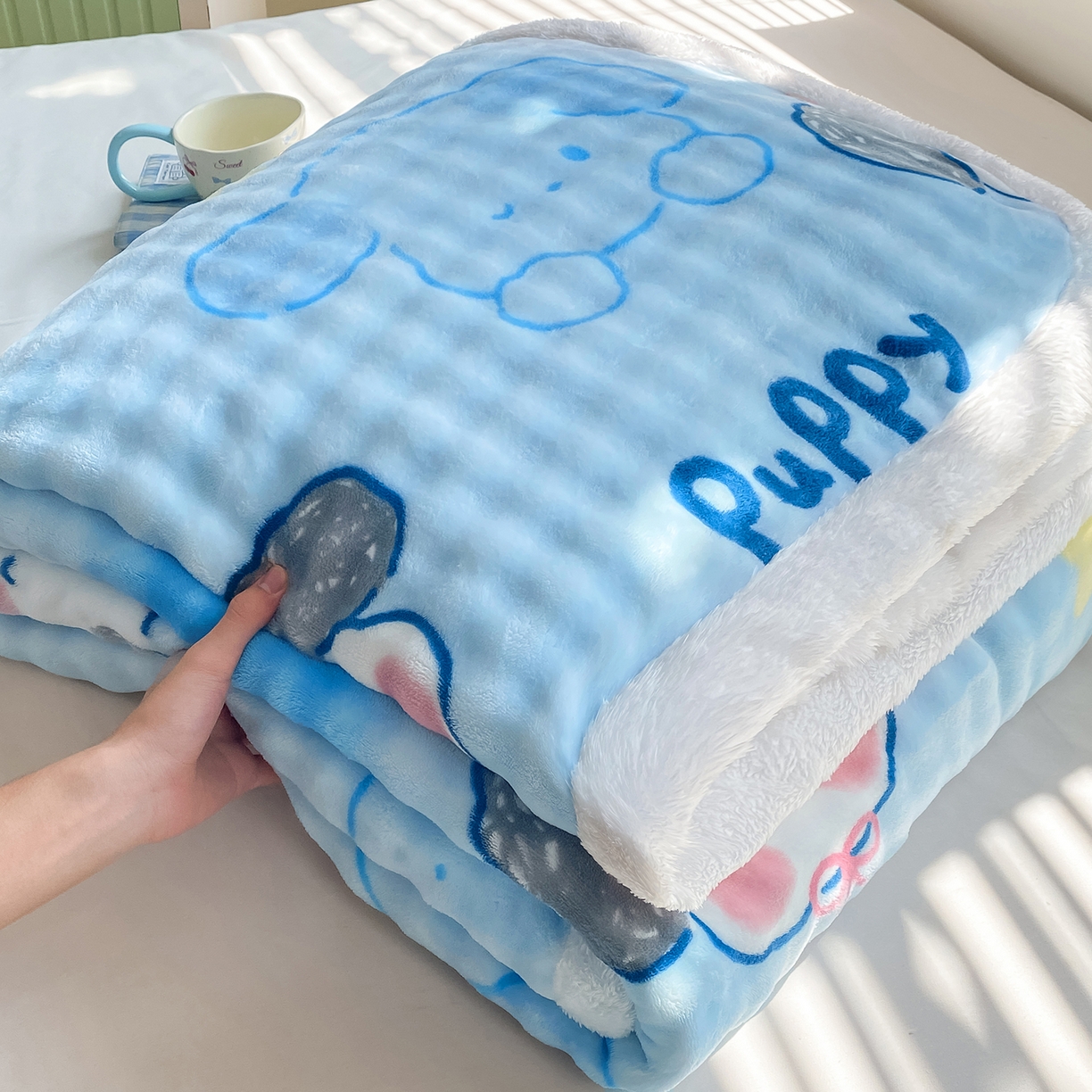 91家纺网 家纺一手货源 找家纺 眠势力 2025新款暖绒泡泡床单冬季保暖被单牛奶绒床单罩 趴趴狗【暖绒泡泡床单】