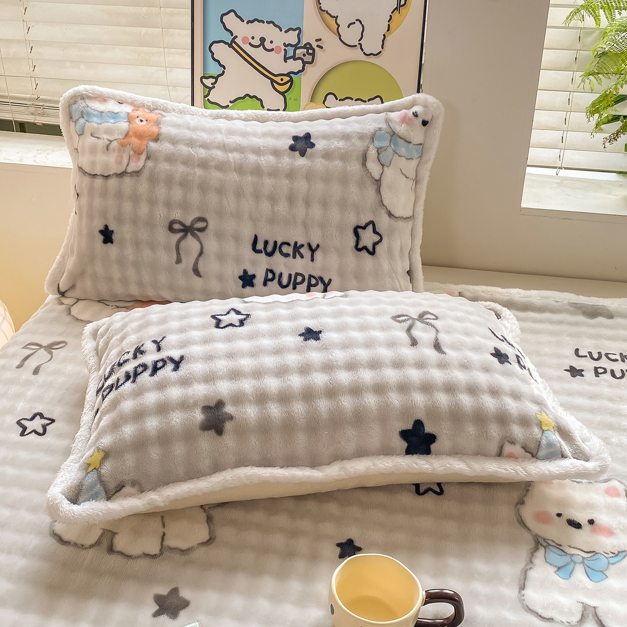 91家纺网 家纺一手货源 找家纺 眠势力 2025新款暖绒泡泡床单冬季保暖被单牛奶绒床单罩 星星猫咪【暖绒泡泡床单】