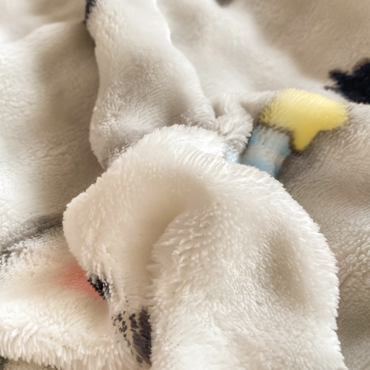 91家纺网 家纺一手货源 找家纺 眠势力 2025新款暖绒泡泡床单冬季保暖被单牛奶绒床单罩 星星猫咪【暖绒泡泡床单】