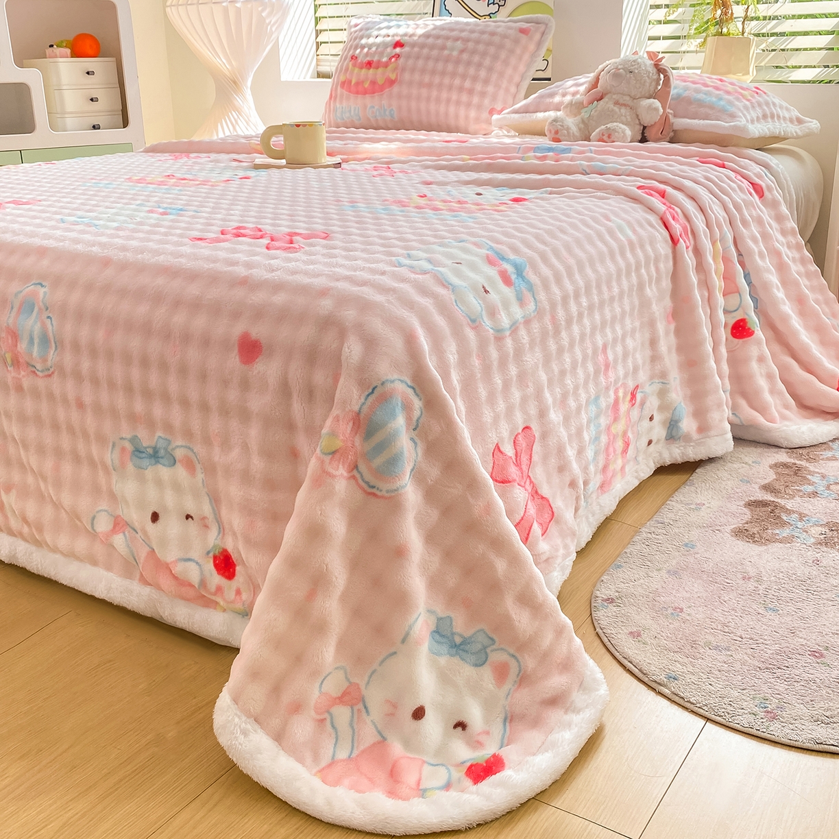 91家纺网 家纺一手货源 找家纺 眠势力 2025新款暖绒泡泡床单冬季保暖被单牛奶绒床单罩 樱桃猫咪【暖绒泡泡床单】