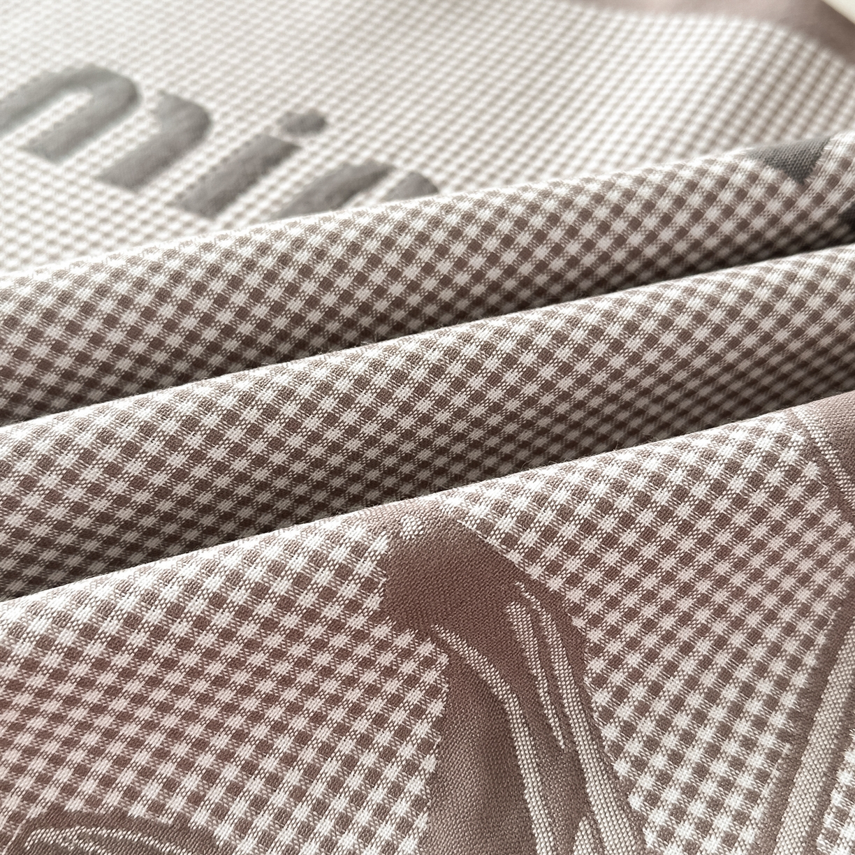 91家纺网 家纺一手货源 找家纺 沐瑟家纺 2025新款亲肤柔软纱布小米格枕巾 郁金香-咖色 52*78cm枕巾/对