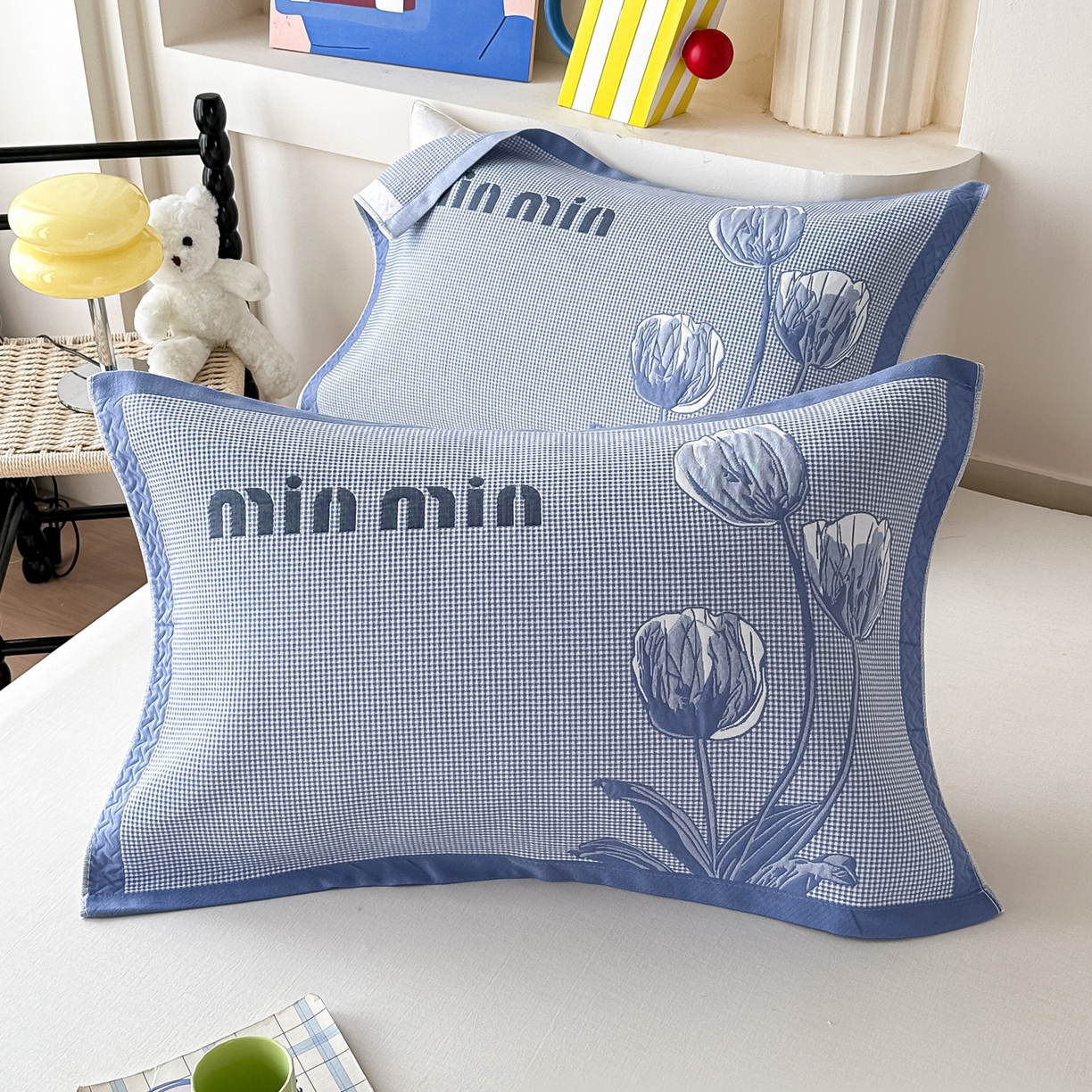 91家纺网 家纺一手货源 找家纺 沐瑟家纺 2025新款亲肤柔软纱布小米格枕巾 郁金香-蓝色 52*78cm枕巾/只