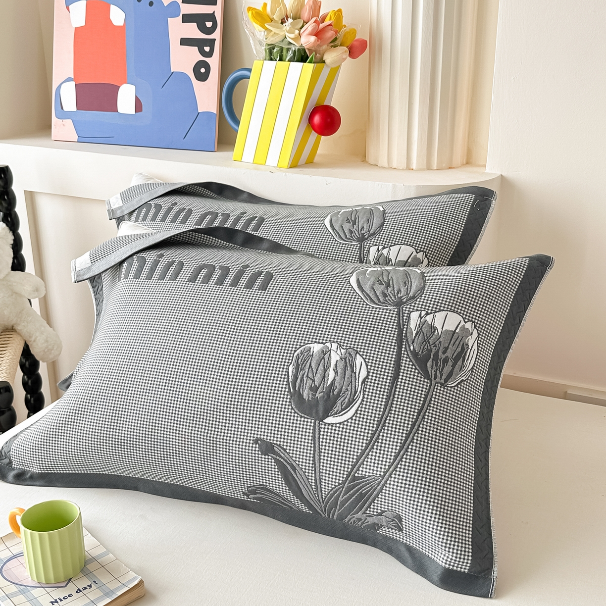 91家纺网 家纺一手货源 找家纺 沐瑟家纺 2025新款亲肤柔软纱布小米格枕巾 郁金香-深灰 52*78cm枕巾/对