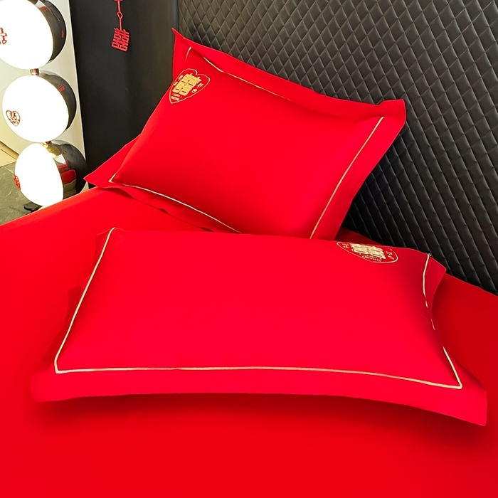 91家纺网 家纺一手货源 找家纺 （总）极梦家纺 2025新款大红婚庆床笠三件套床垫保护套