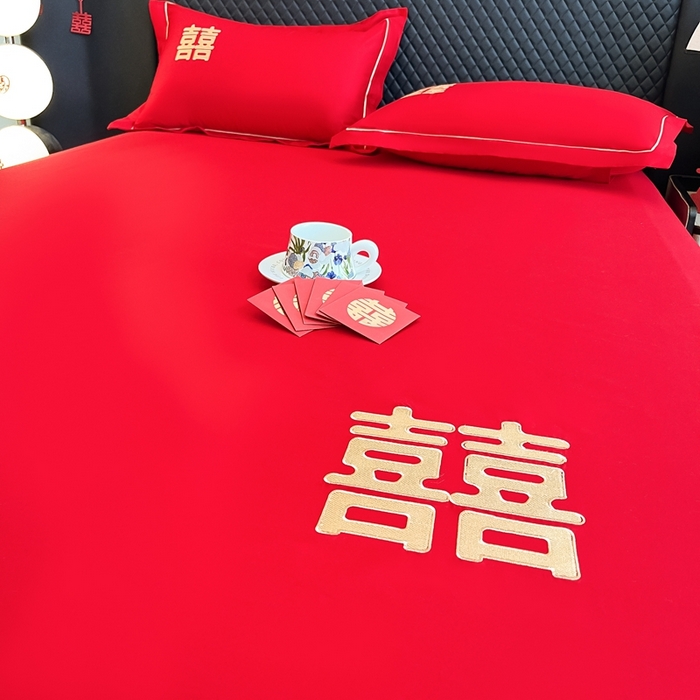 91家纺网 家纺一手货源 找家纺 极梦家纺 2025新款大红婚庆床笠三件套床垫保护套 双喜临门床笠款
