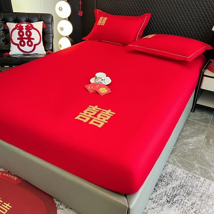91家纺网 家纺一手货源 找家纺 极梦家纺 2025新款大红婚庆床笠三件套床垫保护套 双喜临门床笠款