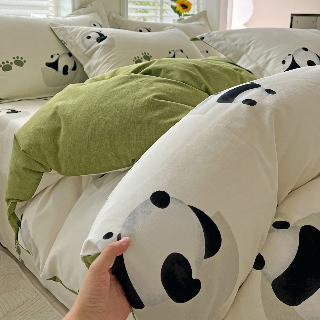 91家纺网 家纺一手货源 找家纺 依庭 2025新款高克重全棉纯棉磨毛印花四件套 萌宠