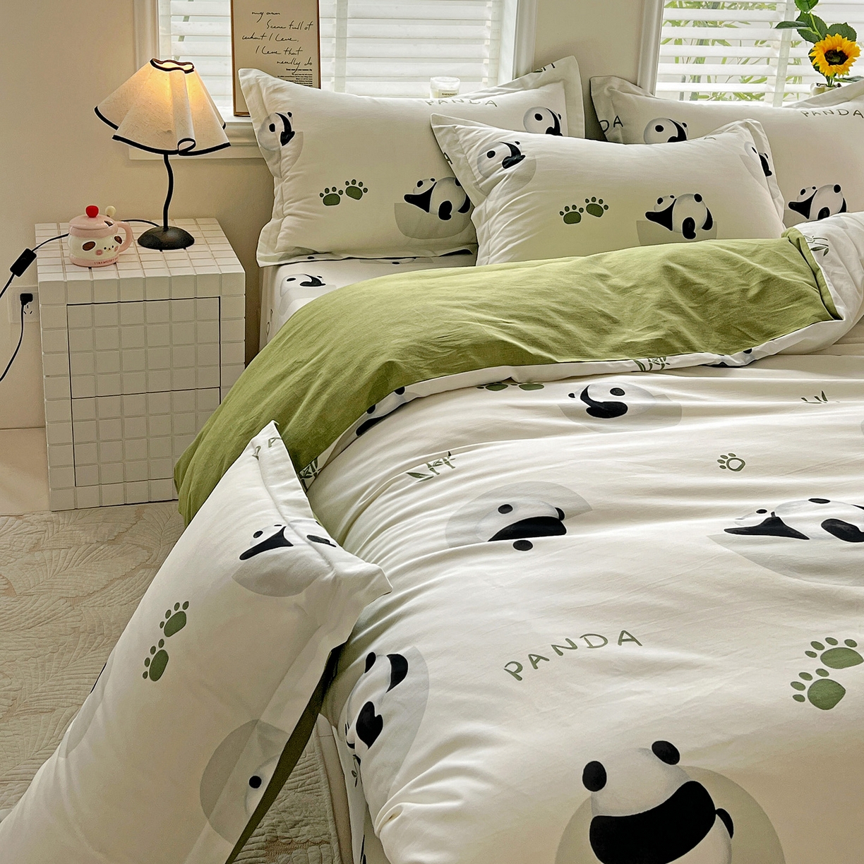 91家纺网 家纺一手货源 找家纺 依庭 2025新款高克重全棉纯棉磨毛印花四件套 萌宠