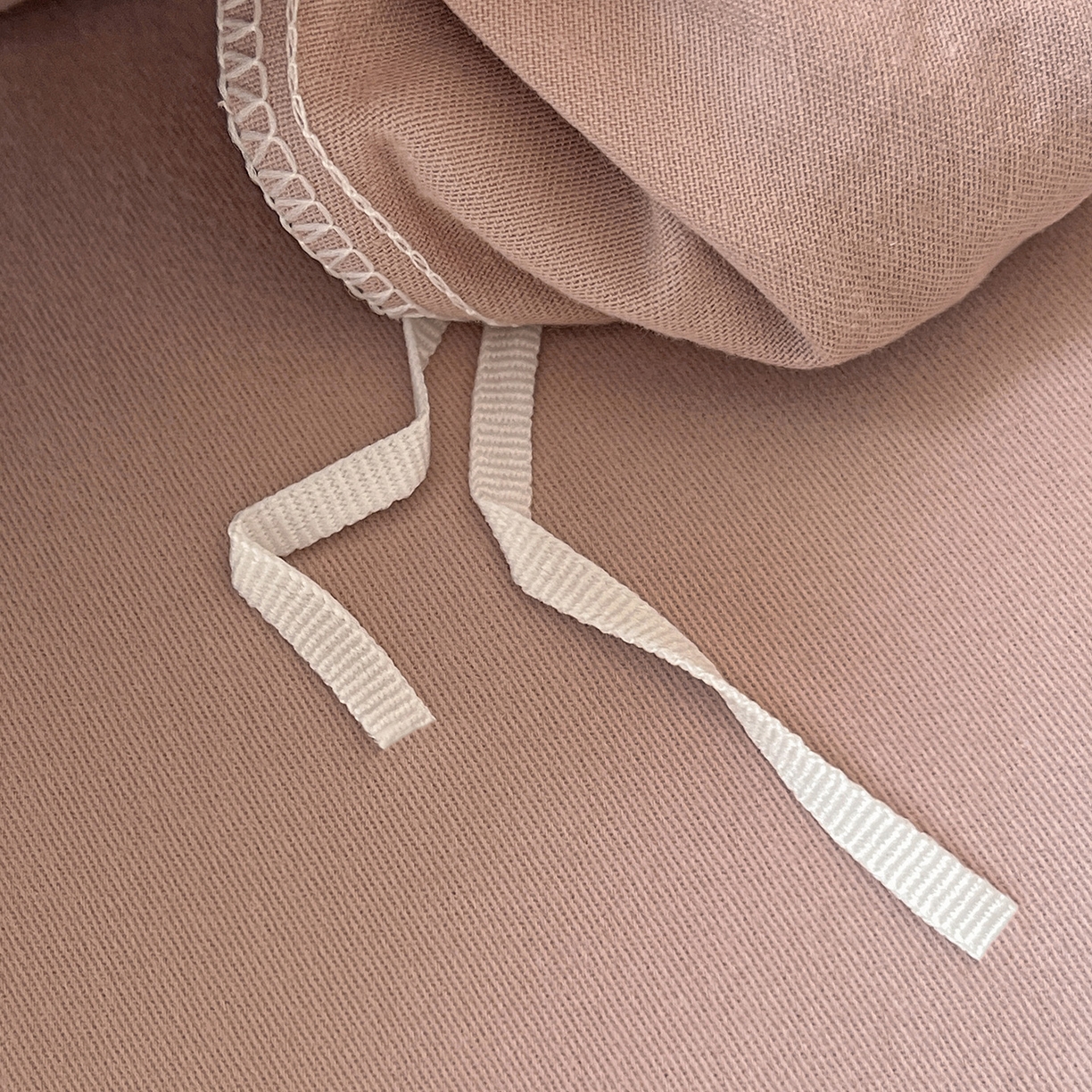 91家纺网 家纺一手货源 找家纺 依庭 2025新款高克重全棉纯棉磨毛印花四件套 莫利格