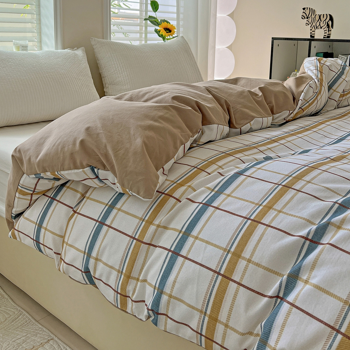 91家纺网 家纺一手货源 找家纺 依庭 2025新款高克重全棉纯棉磨毛印花四件套 帕比