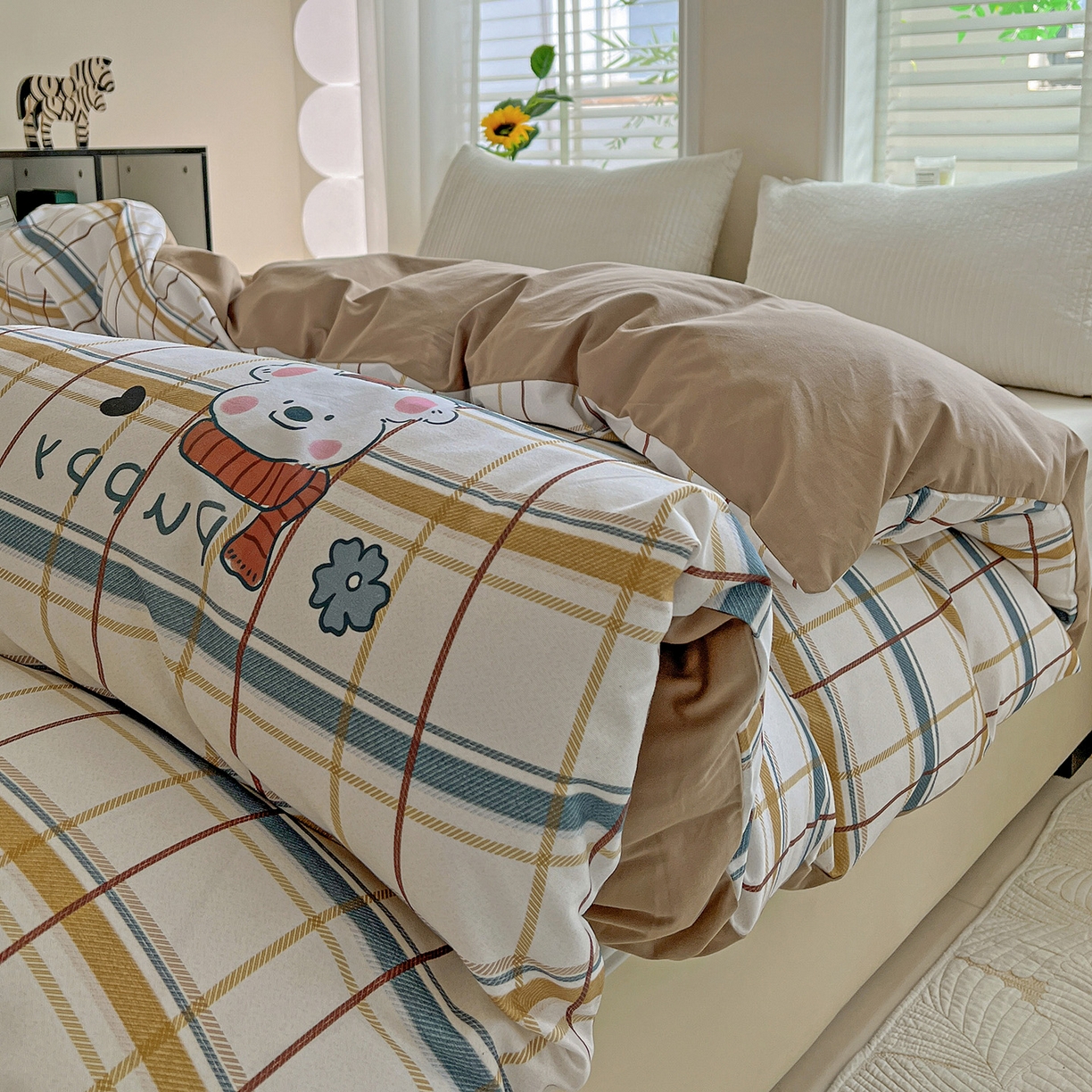 91家纺网 家纺一手货源 找家纺 依庭 2025新款高克重全棉纯棉磨毛印花四件套 帕比