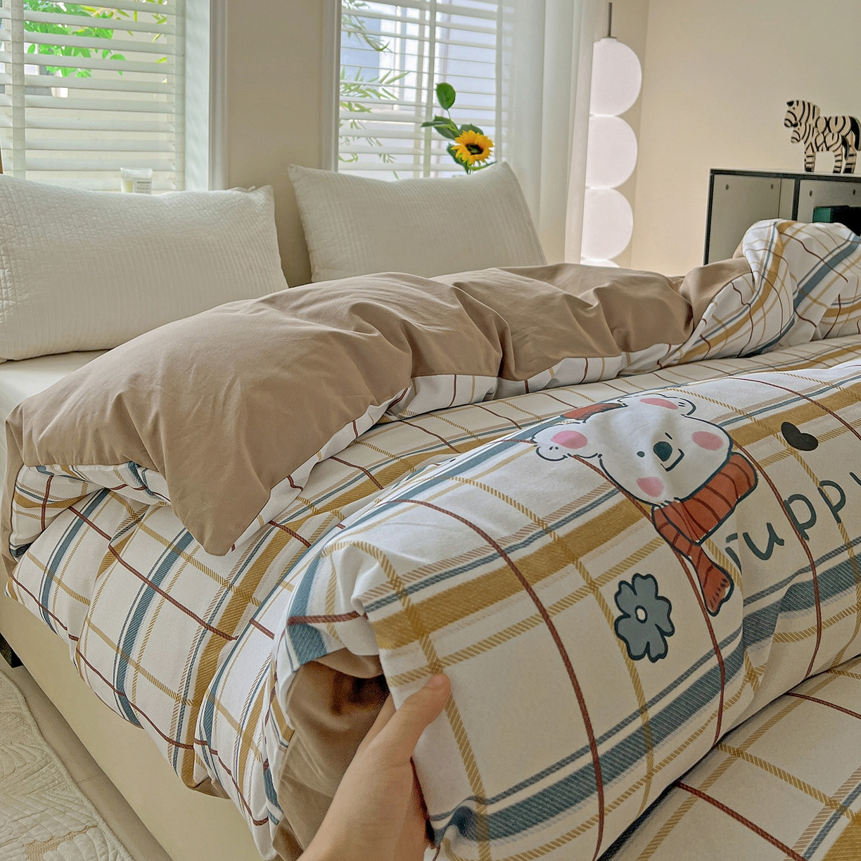 91家纺网 家纺一手货源 找家纺 依庭 2025新款高克重全棉纯棉磨毛印花四件套 帕比