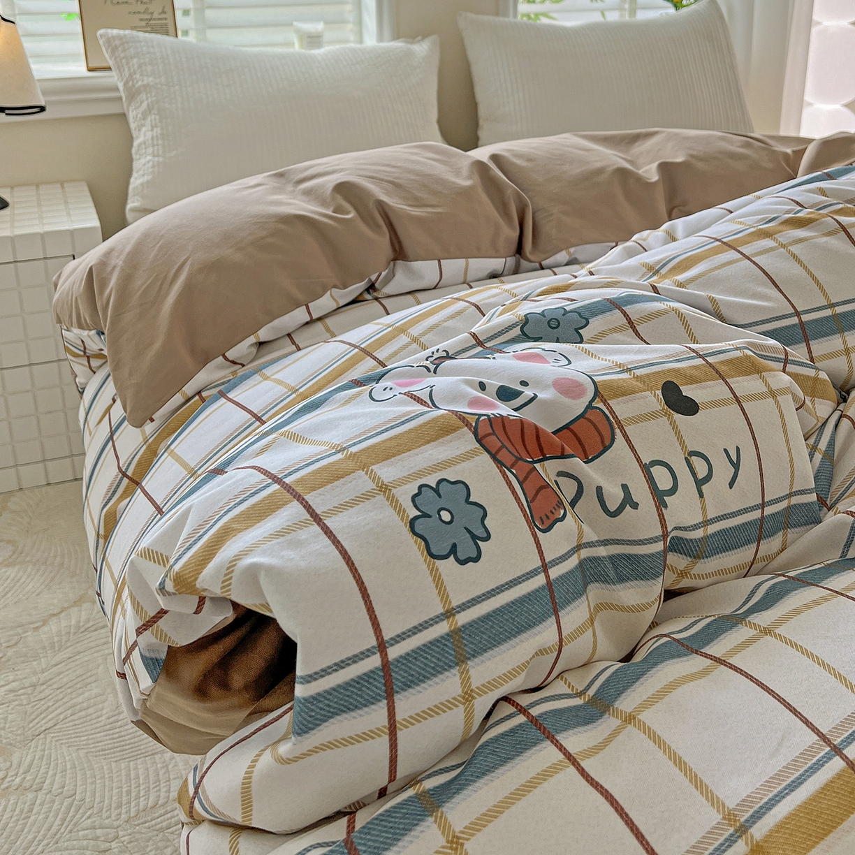 91家纺网 家纺一手货源 找家纺 依庭 2025新款高克重全棉纯棉磨毛印花四件套 帕比