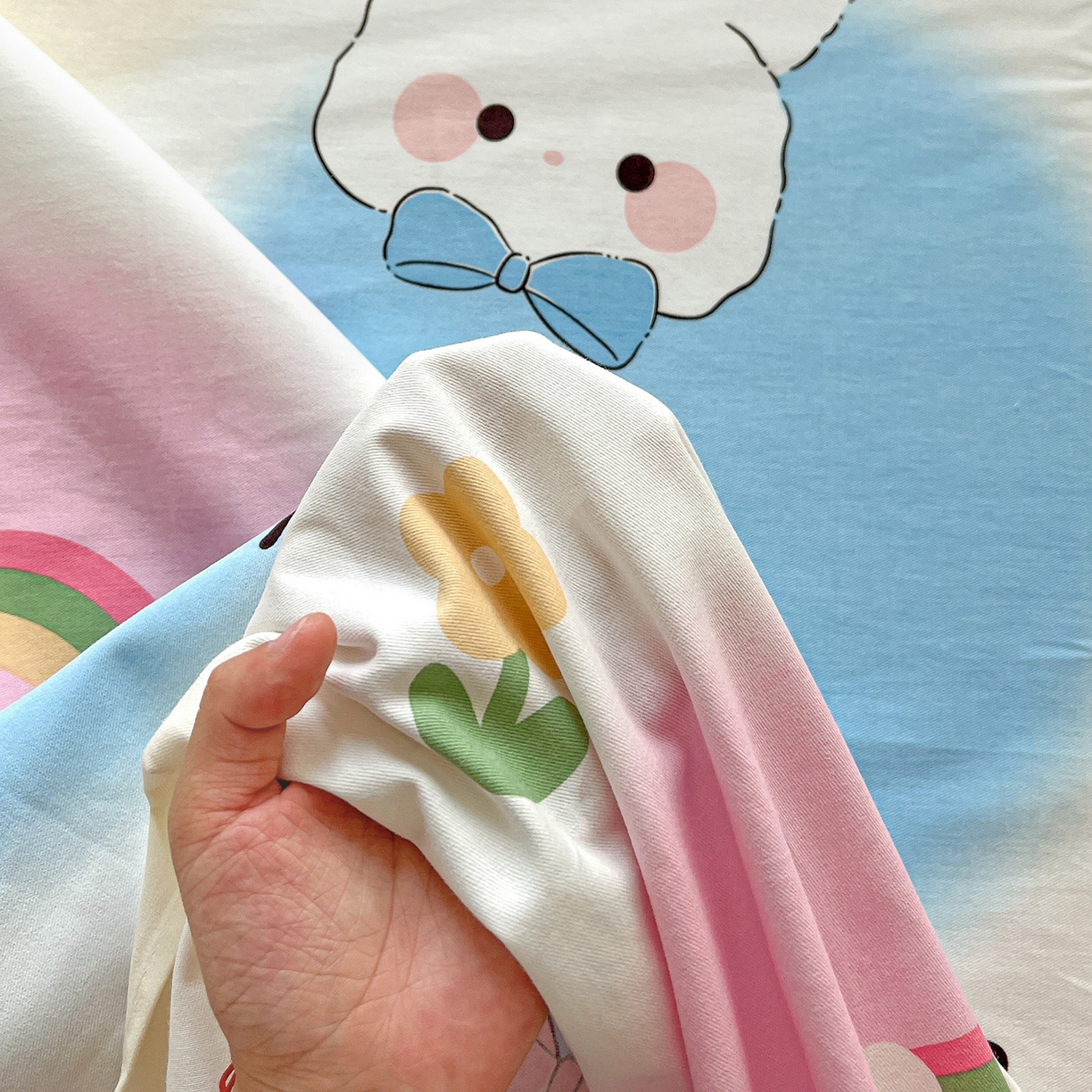 91家纺网 家纺一手货源 找家纺 依庭 2025新款高克重全棉纯棉磨毛印花四件套 小欢喜