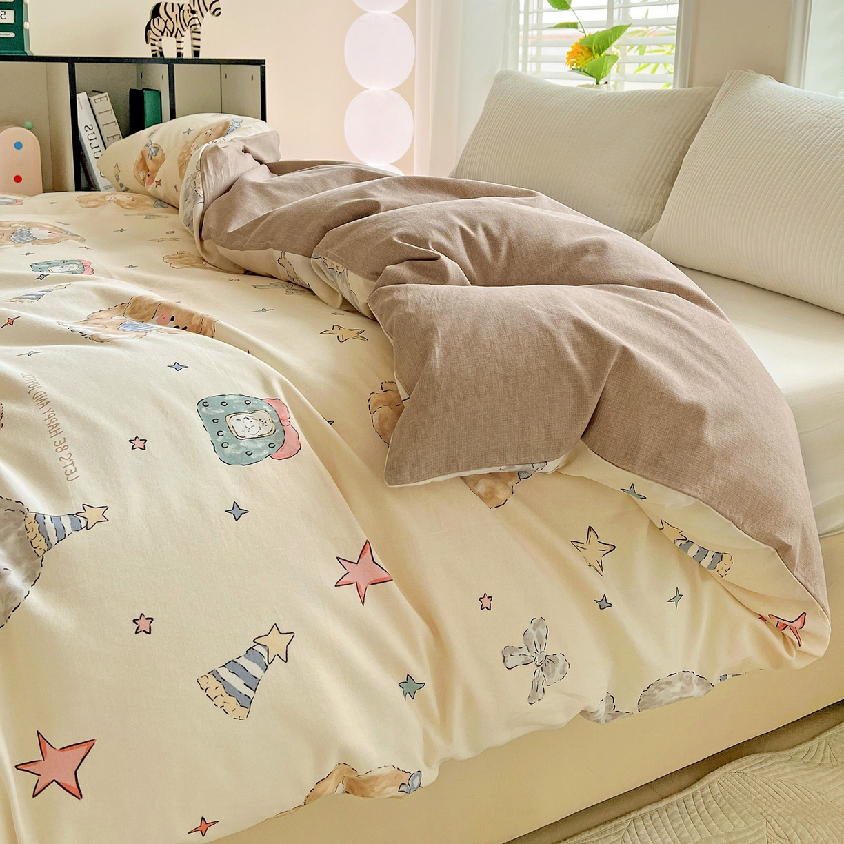 91家纺网 家纺一手货源 找家纺 依庭 2025新款高克重全棉纯棉磨毛印花四件套 星梦乐园