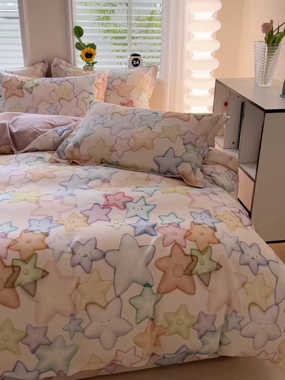 91家纺网 家纺一手货源 找家纺 依庭 2025新款高克重全棉纯棉磨毛印花四件套 星晚-粉