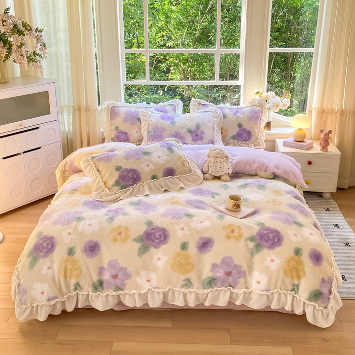 米可 2025新款兔毛绒花边牛奶绒四件套 紫色花语