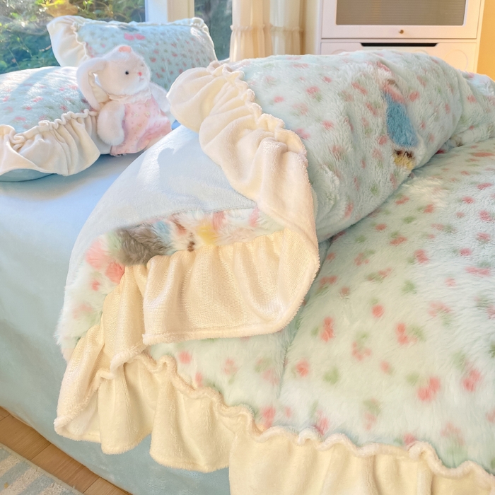 91家纺网 家纺一手货源 找家纺 米可 2025新款兔毛绒花边牛奶绒四件套 梦幻女孩