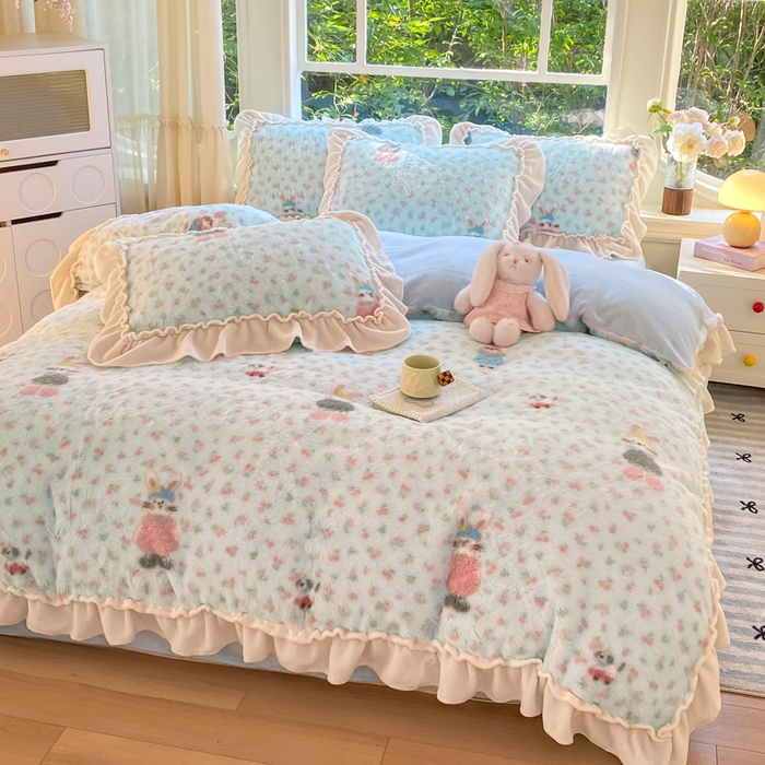 91家纺网 家纺一手货源 找家纺 米可 2025新款兔毛绒花边牛奶绒四件套 梦幻女孩