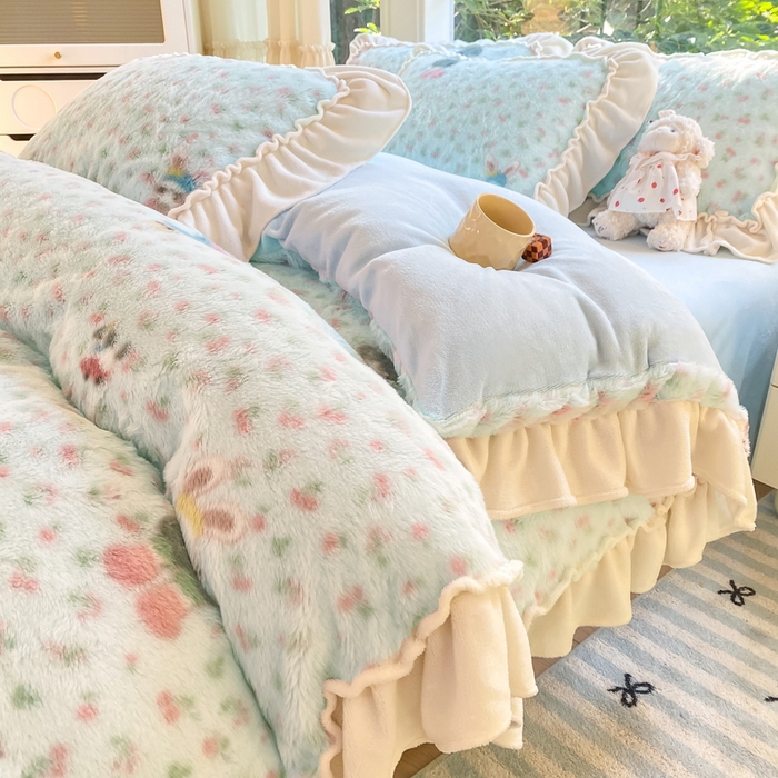 91家纺网 家纺一手货源 找家纺 米可 2025新款兔毛绒花边牛奶绒四件套 梦幻女孩