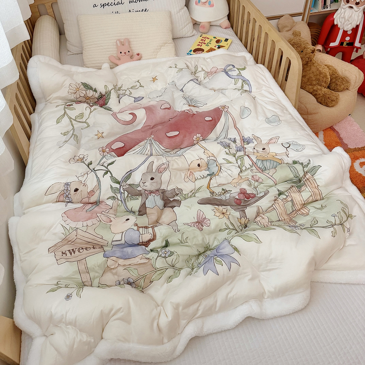 91家纺网 家纺一手货源 找家纺 荷马之梦 2025新款A类针织棉牛奶绒大豆纤维春秋被冬被儿童被芯幼儿园被子-奶芙系列 奶芙-仲夏节乐园