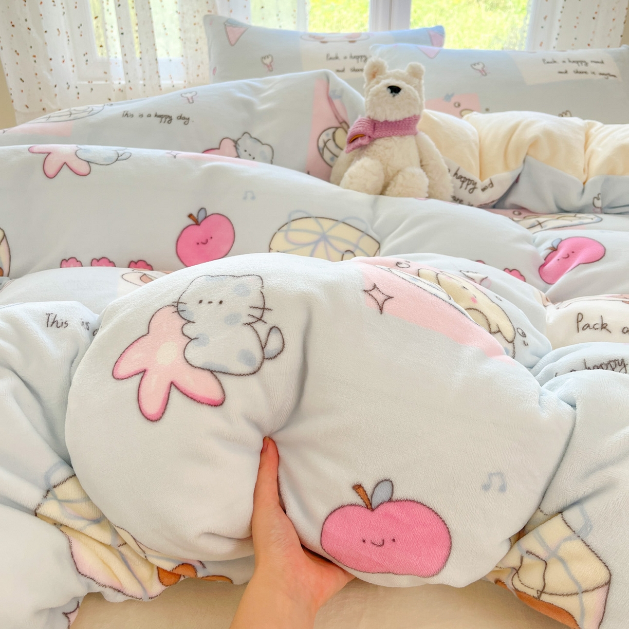 91家纺网 家纺一手货源 找家纺 麦伦家居 2025新款双面200g牛奶绒四件套 惬意时光