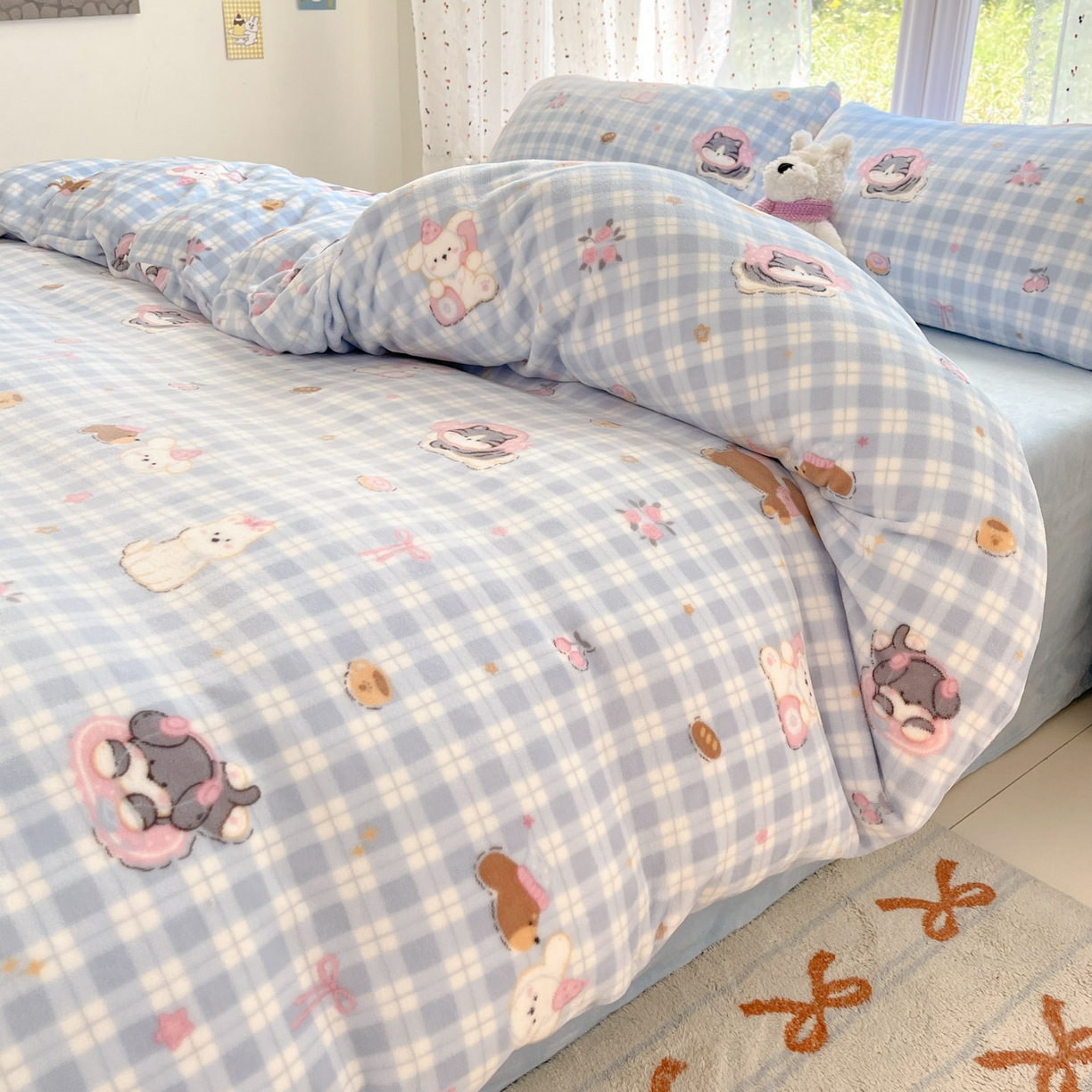 91家纺网 家纺一手货源 找家纺 麦伦家居 2025新款双面200g牛奶绒四件套 甜梦乐园-蓝