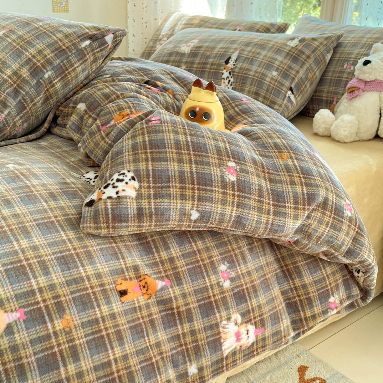 91家纺网 家纺一手货源 找家纺 麦伦家居 2025新款双面200g牛奶绒四件套 斑点狗狗