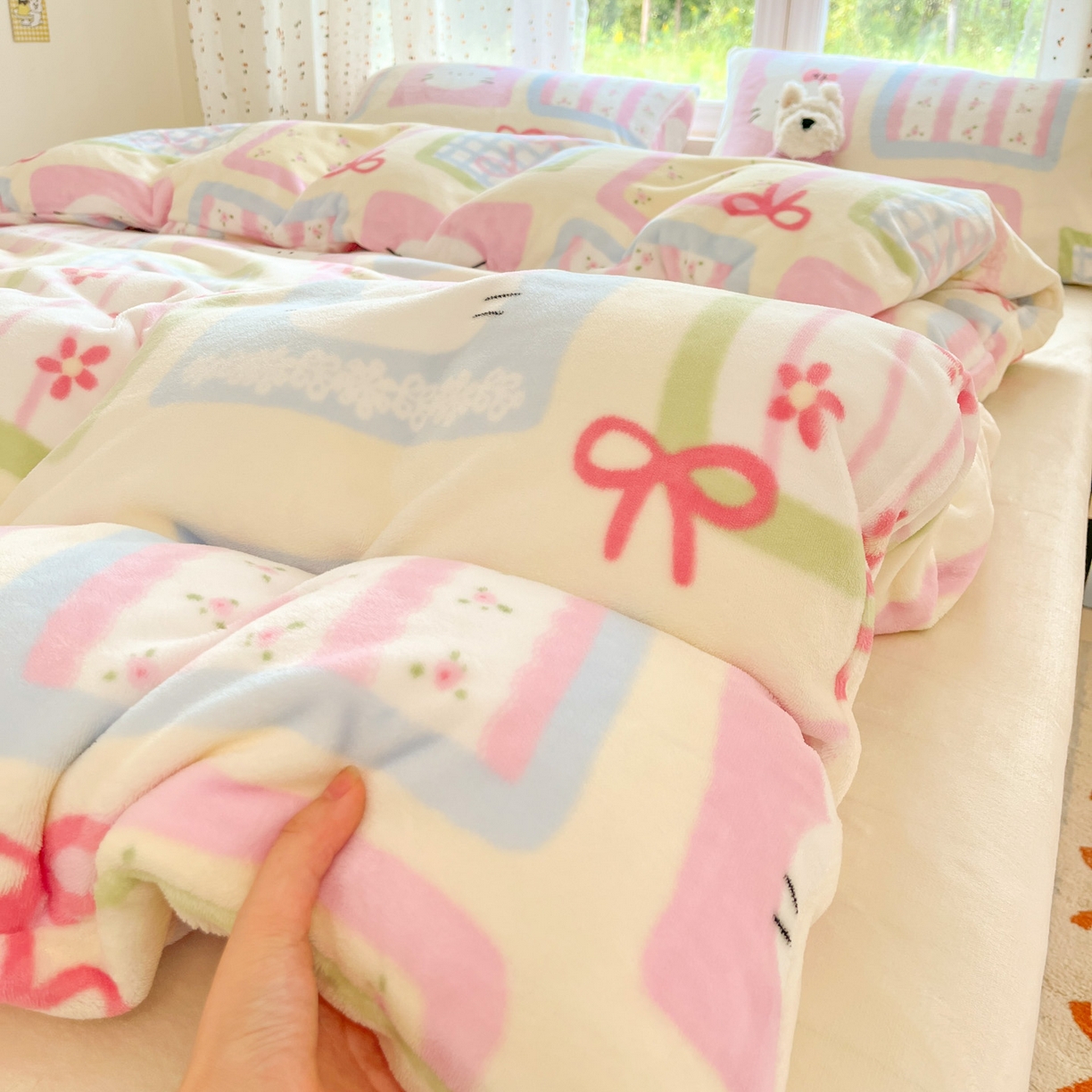 91家纺网 家纺一手货源 找家纺 麦伦家居 2025新款双面200g牛奶绒四件套 可爱兔