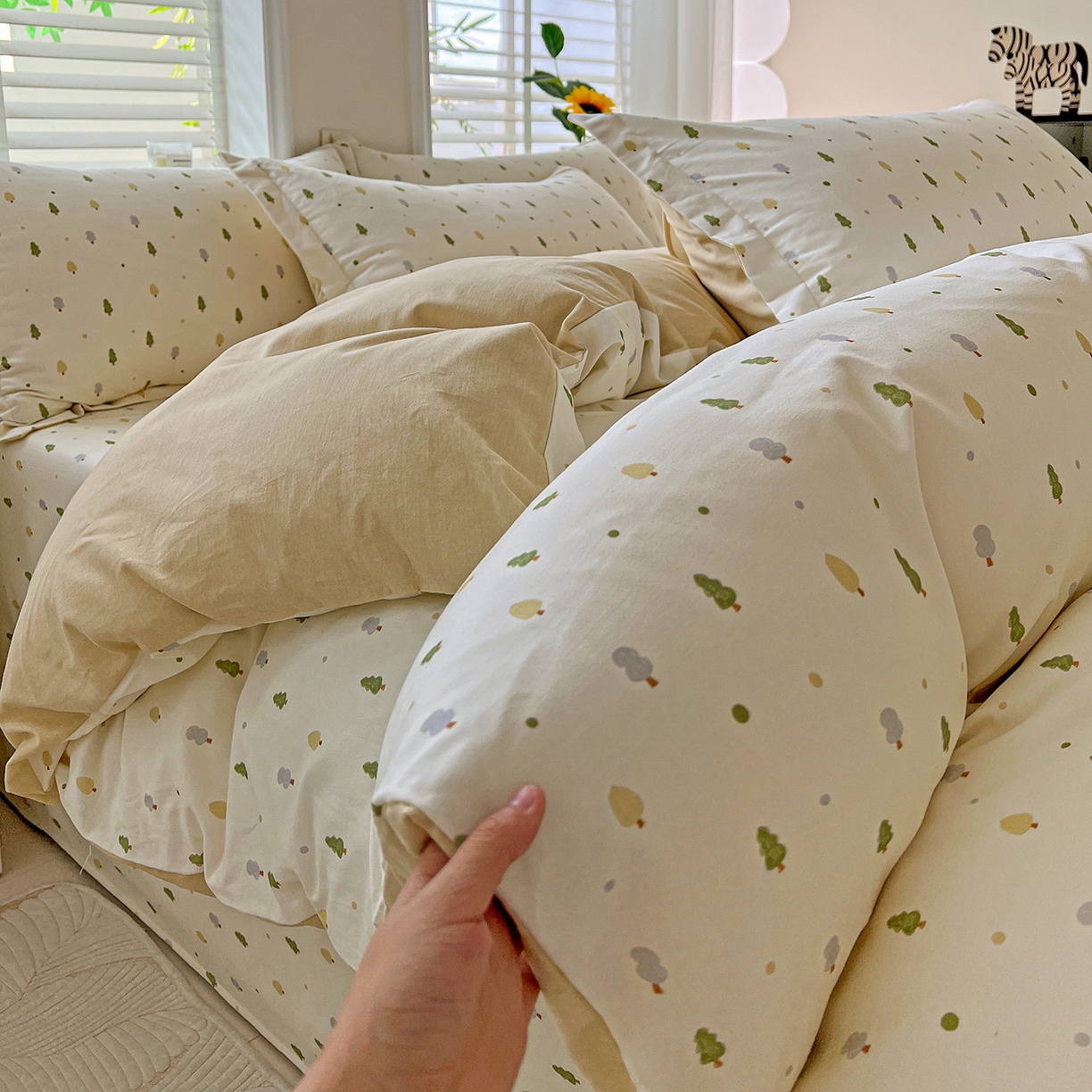 91家纺网 家纺一手货源 找家纺 依庭 2025新款高克重全棉纯棉磨毛印花四件套 叶叶情深