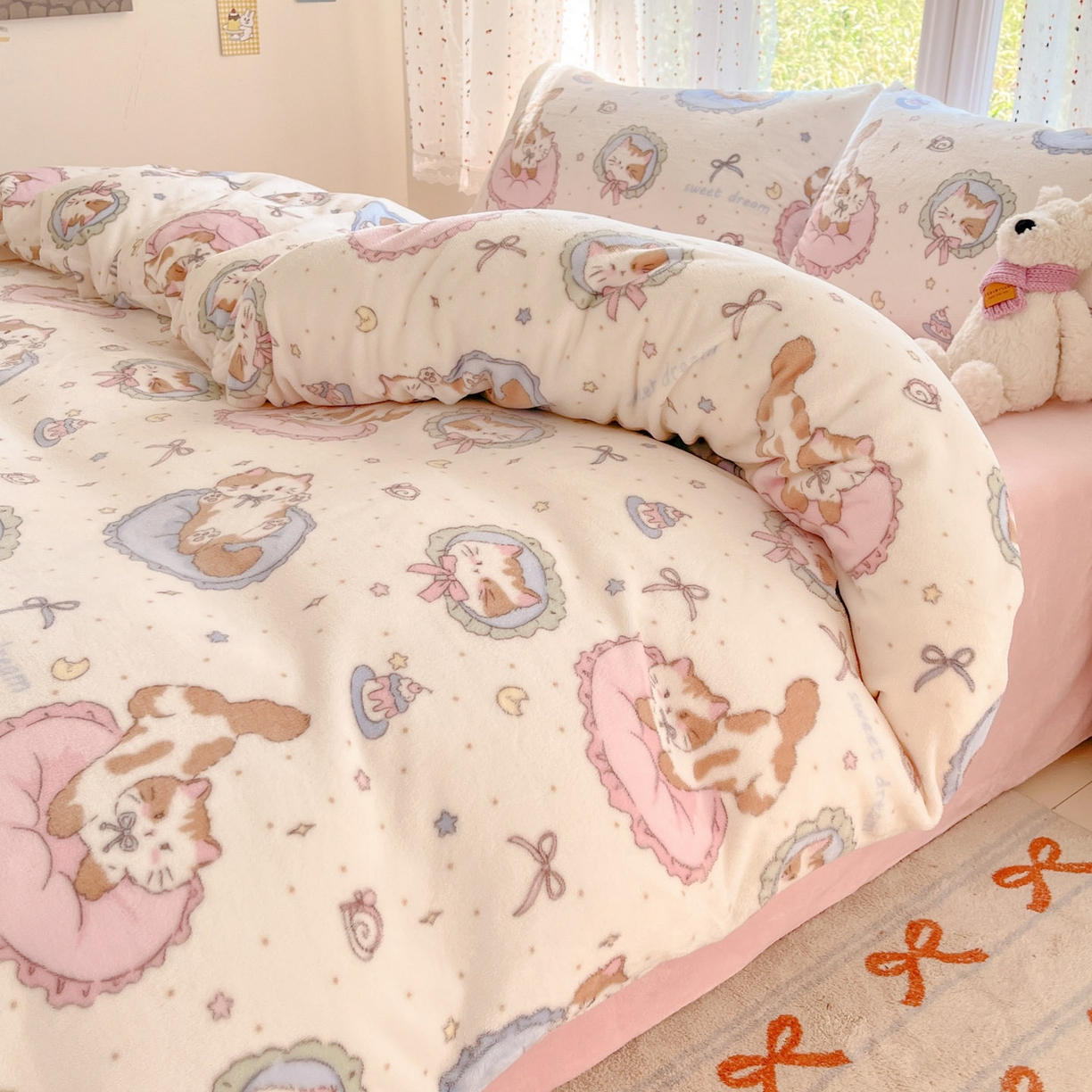 91家纺网 家纺一手货源 找家纺 麦伦家居 2025新款双面200g牛奶绒四件套 奶咖小喵