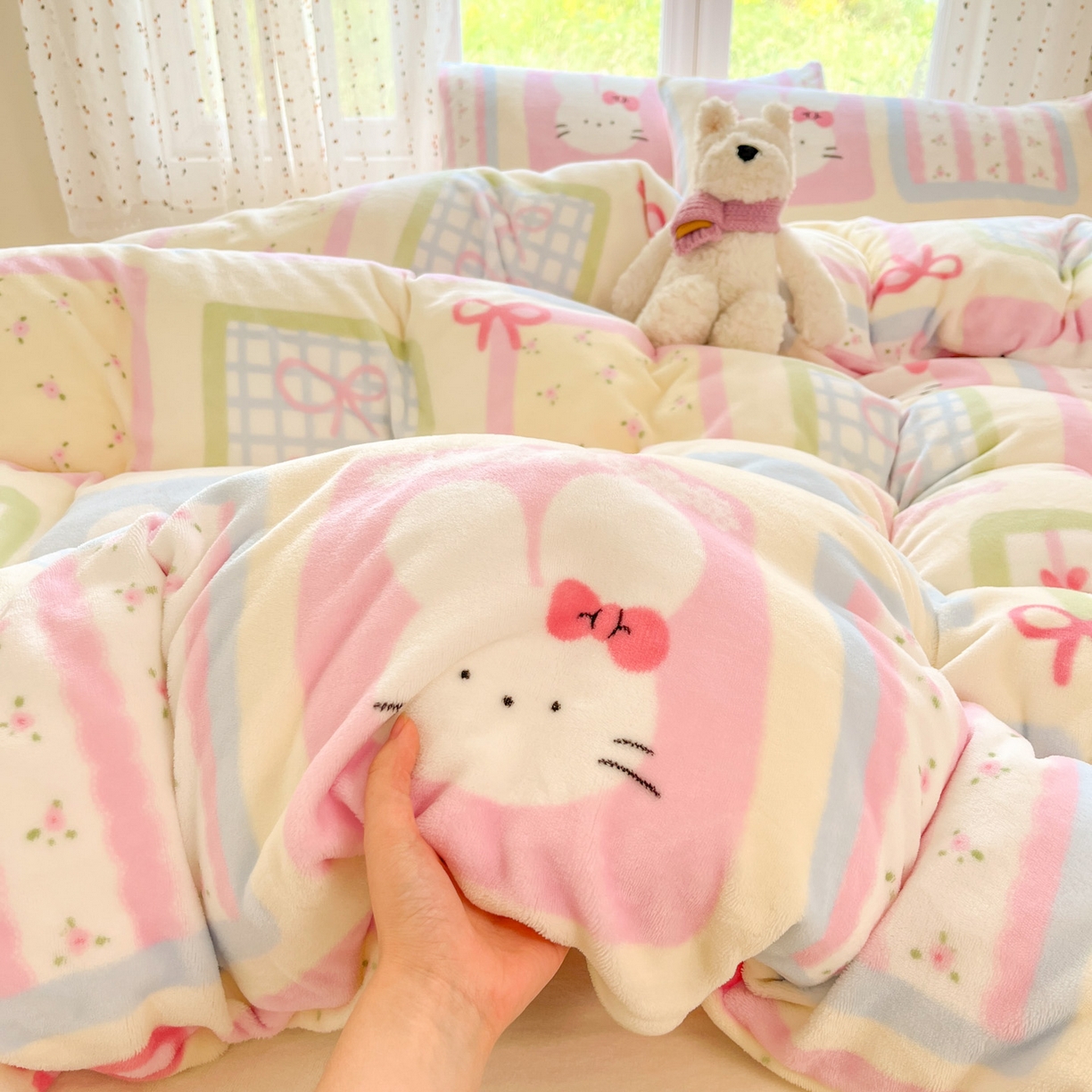 91家纺网 家纺一手货源 找家纺 麦伦家居 2025新款双面200g牛奶绒四件套 可爱兔