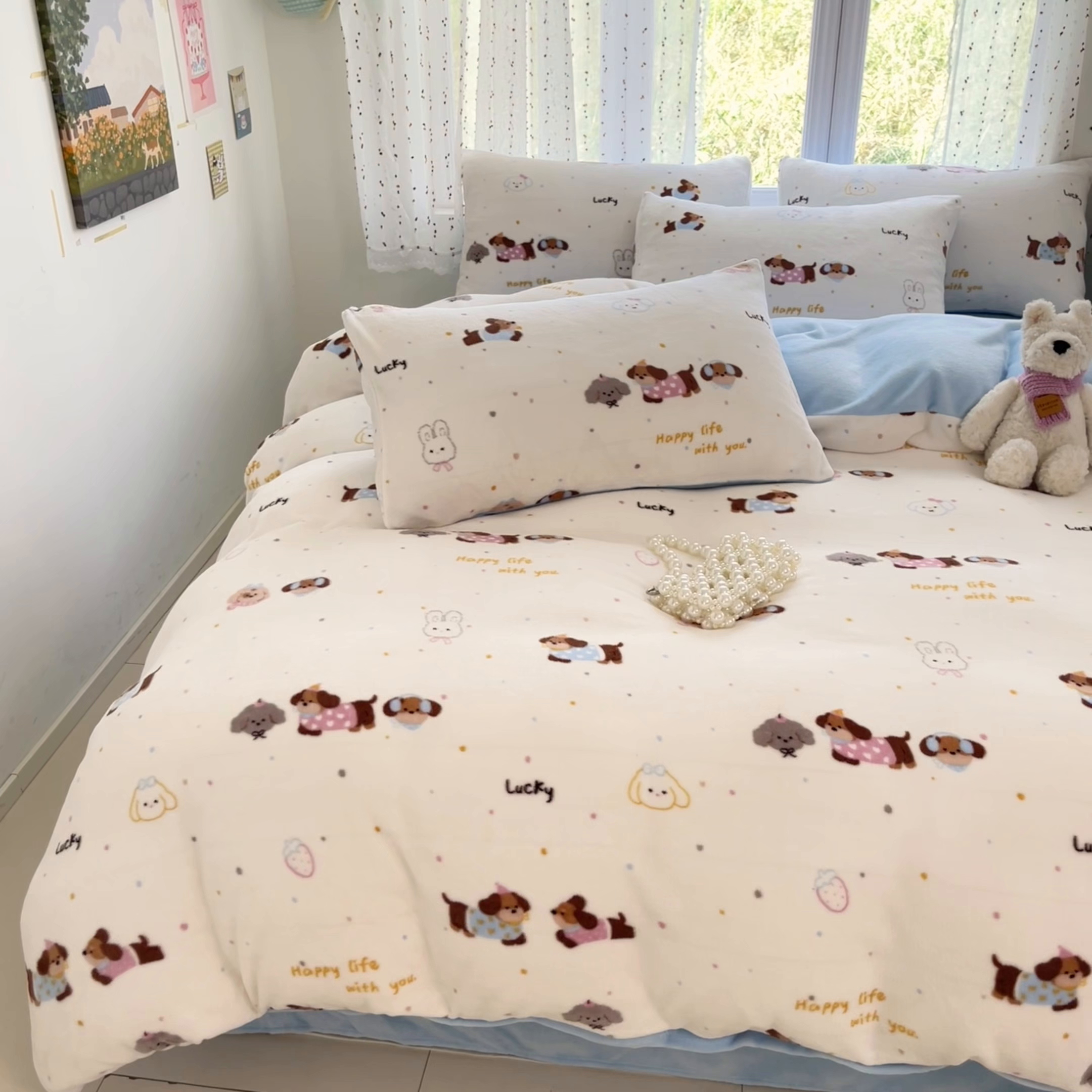 91家纺网 家纺一手货源 找家纺 麦伦家居 2025新款双面200g牛奶绒四件套 幸运狗狗