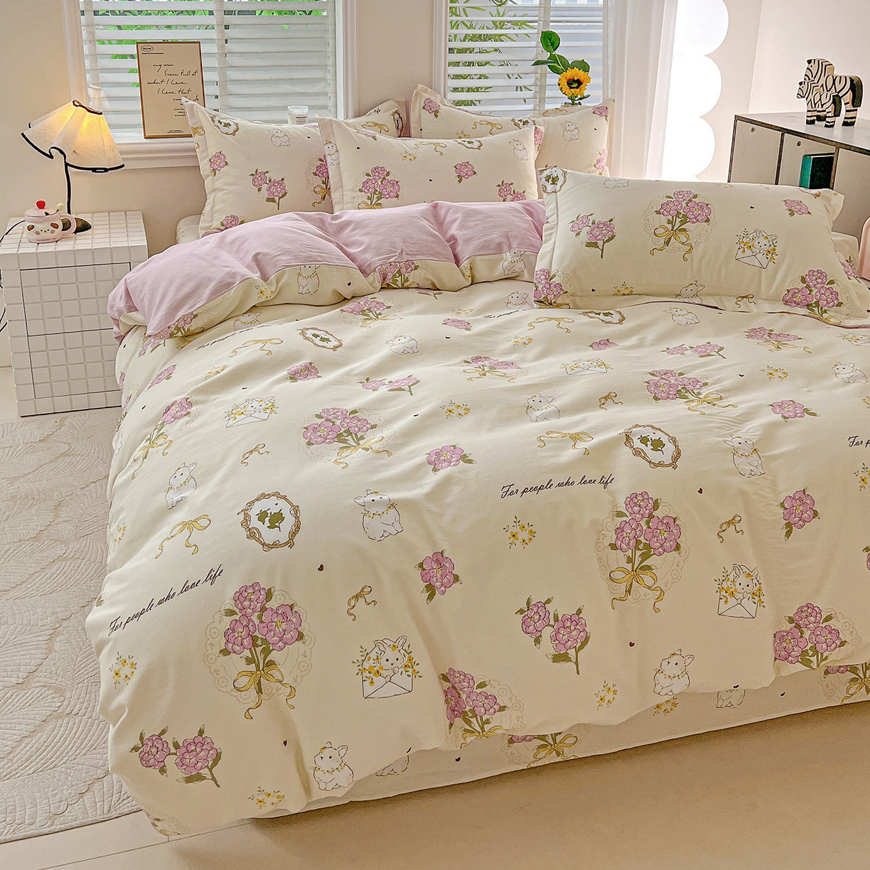 91家纺网 家纺一手货源 找家纺 依庭 2025新款高克重全棉纯棉磨毛印花四件套 优漫