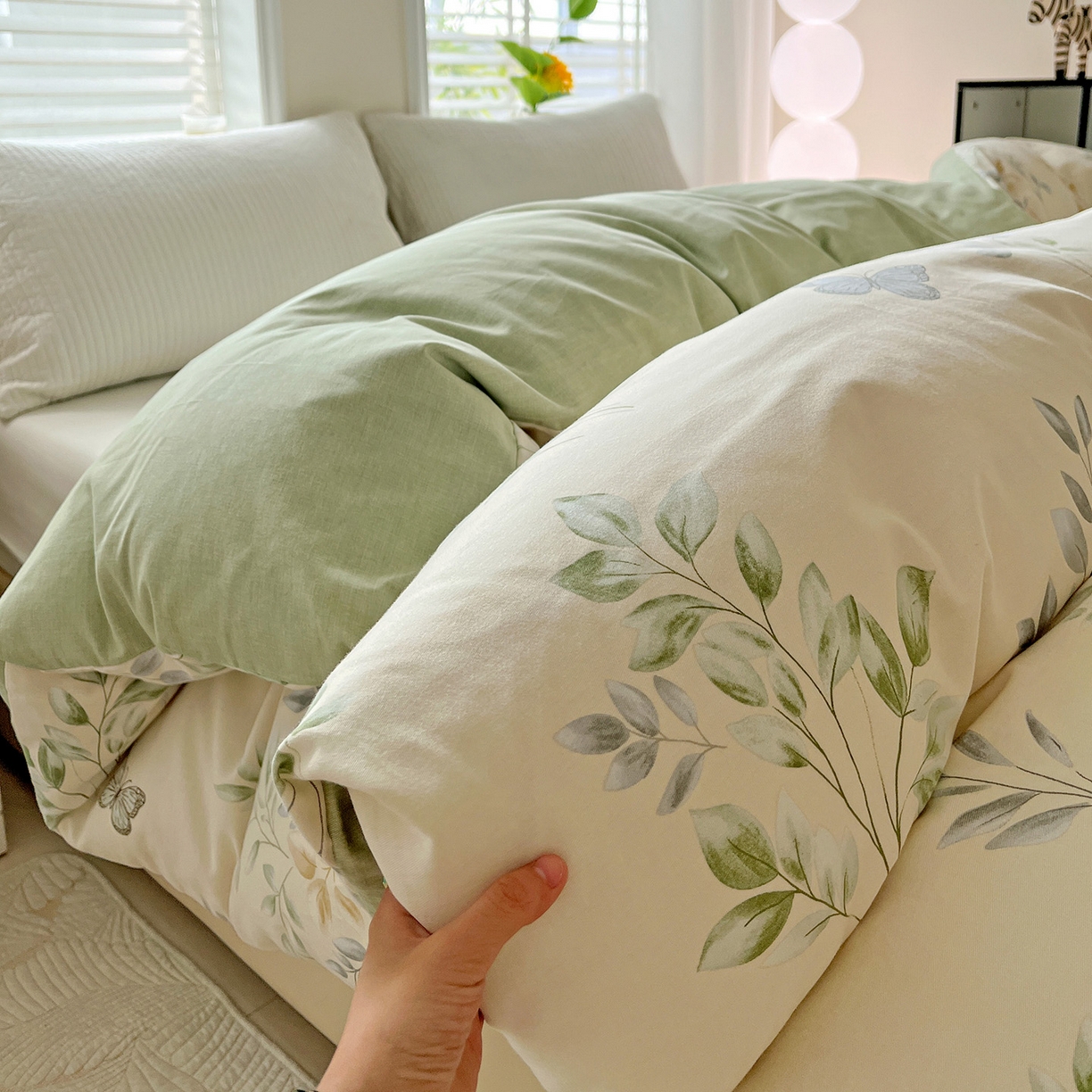 91家纺网 家纺一手货源 找家纺 依庭 2025新款高克重全棉纯棉磨毛印花四件套 悠悠仙草