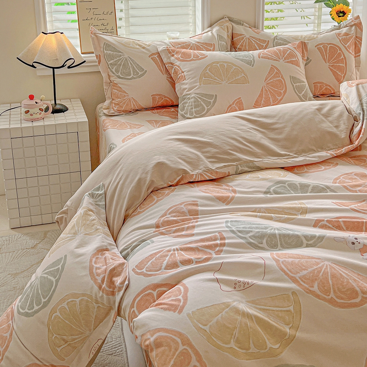 91家纺网 家纺一手货源 找家纺 依庭 2025新款高克重全棉纯棉磨毛印花四件套 柚见