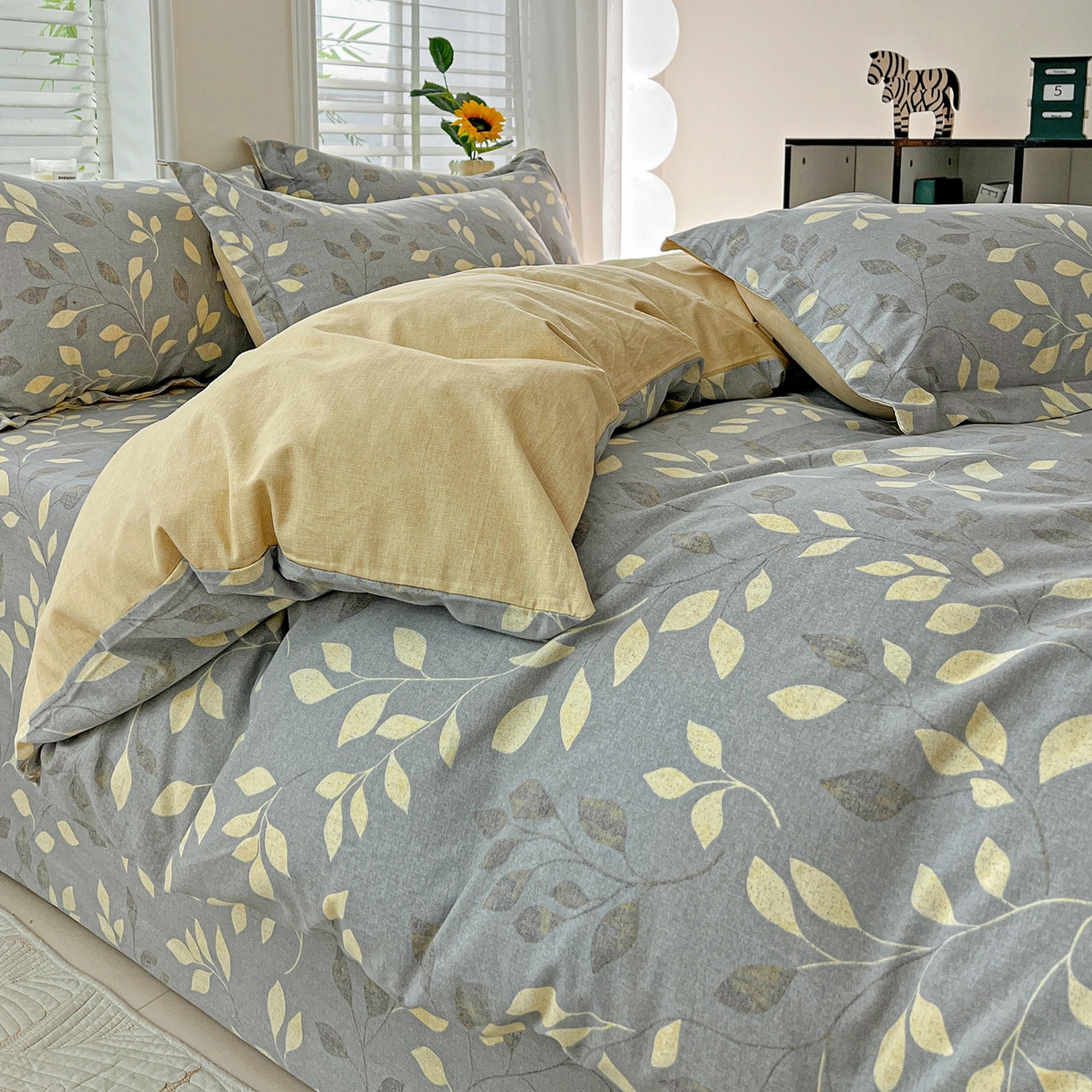 91家纺网 家纺一手货源 找家纺 依庭 2025新款高克重全棉纯棉磨毛印花四件套 灼华