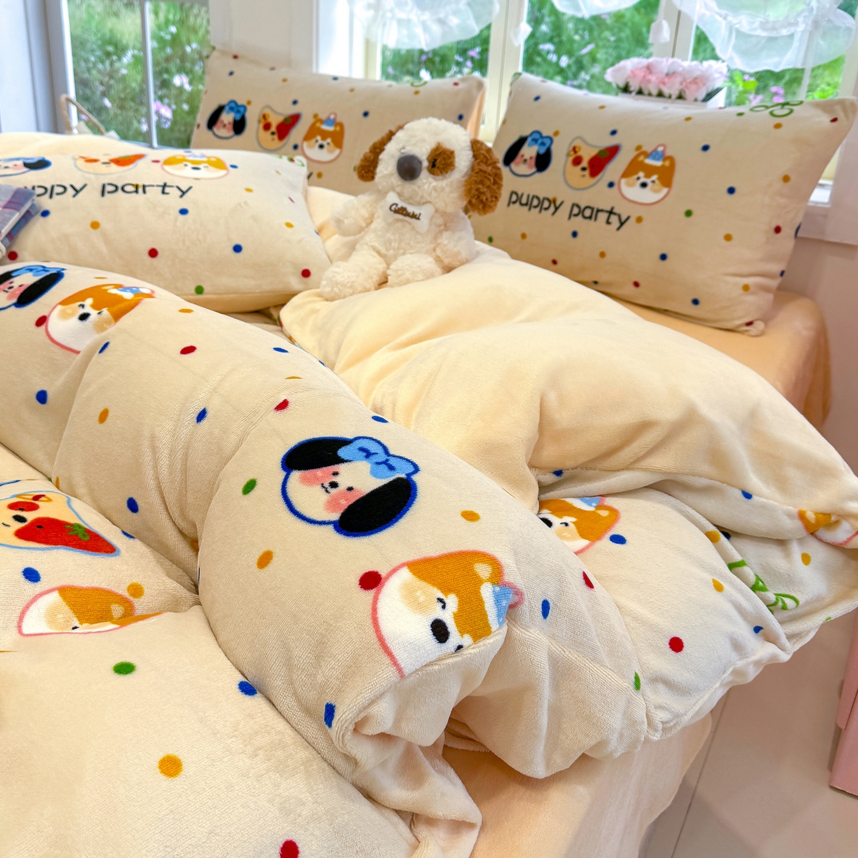 91家纺网 家纺一手货源 找家纺 枋梢家纺 2025新款加厚牛奶绒保暖四件套 小狗派对