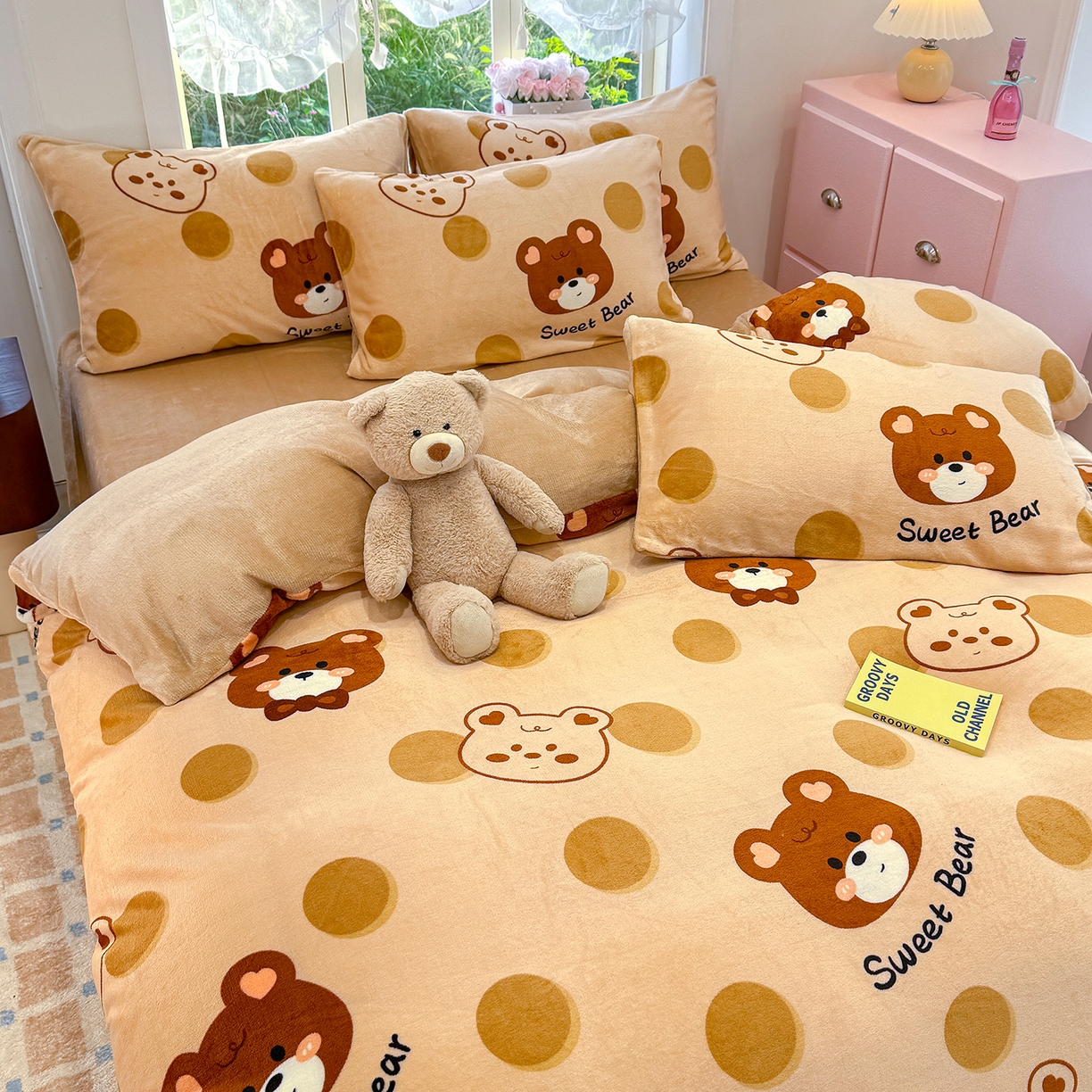 91家纺网 家纺一手货源 找家纺 枋梢家纺 2025新款加厚牛奶绒保暖四件套 甜心小熊