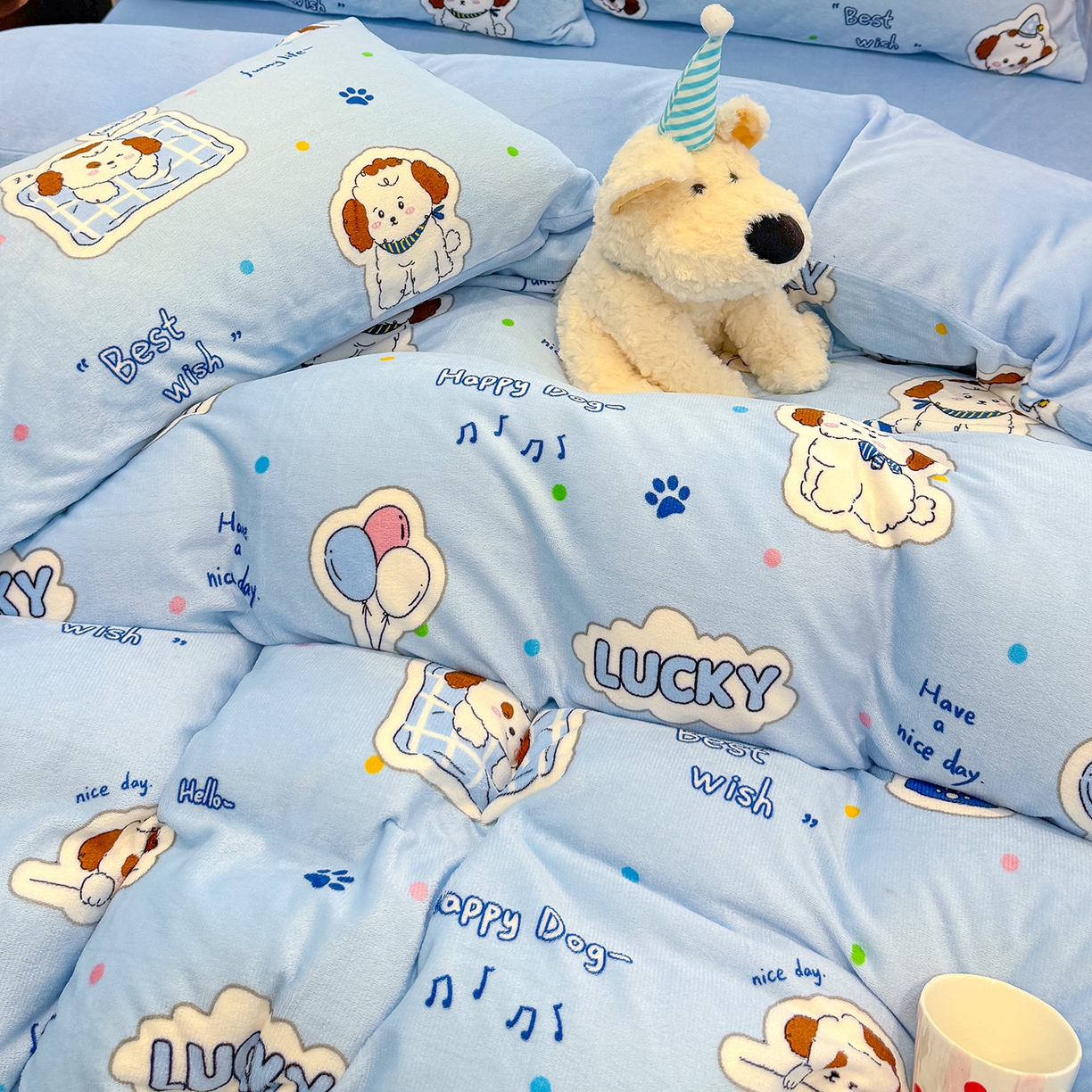 91家纺网 家纺一手货源 找家纺 枋梢家纺 2025新款加厚牛奶绒保暖四件套 幸运小狗