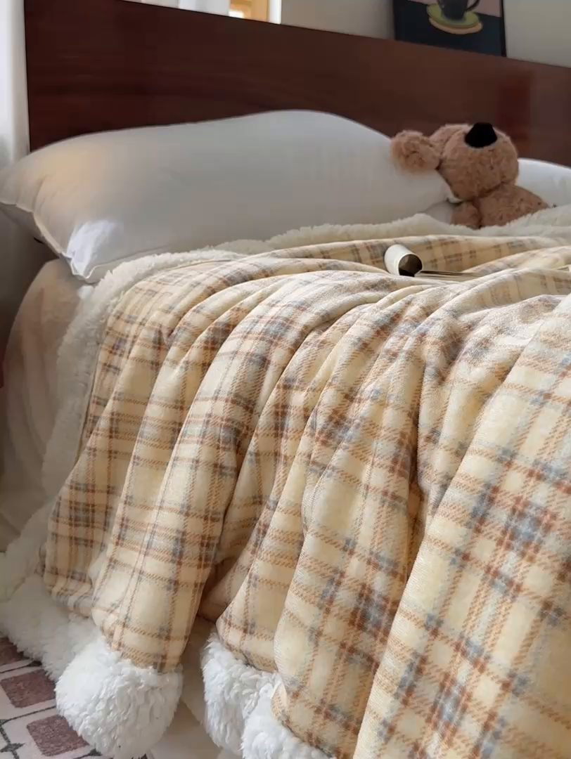 91家纺网 家纺一手货源 找家纺 艾咪-Amy ntmy 2025新款中古风牛奶绒羊羔绒双层毯 方糖